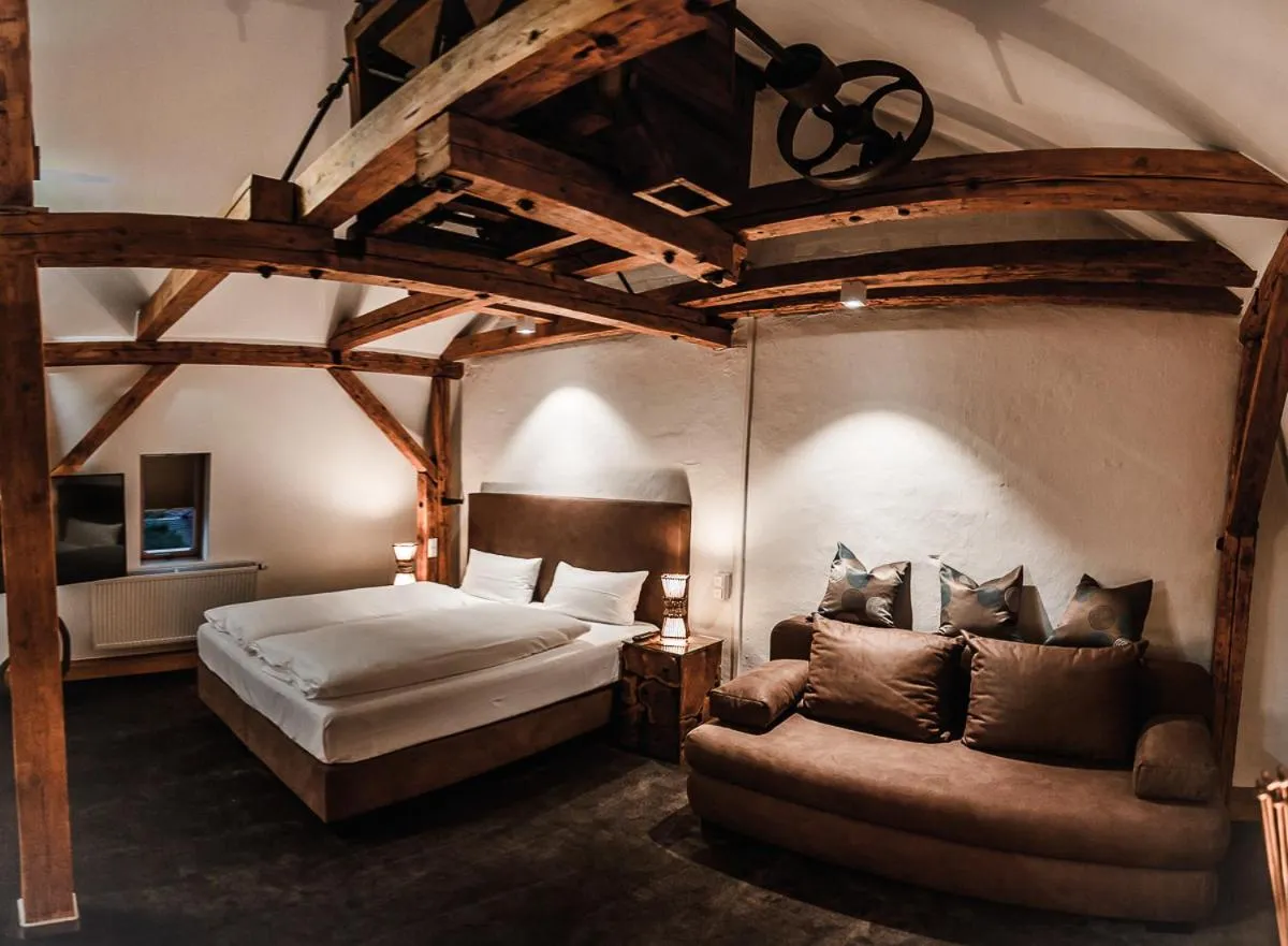 Bedroom, Bed in Landhotel Kahltalmühle
