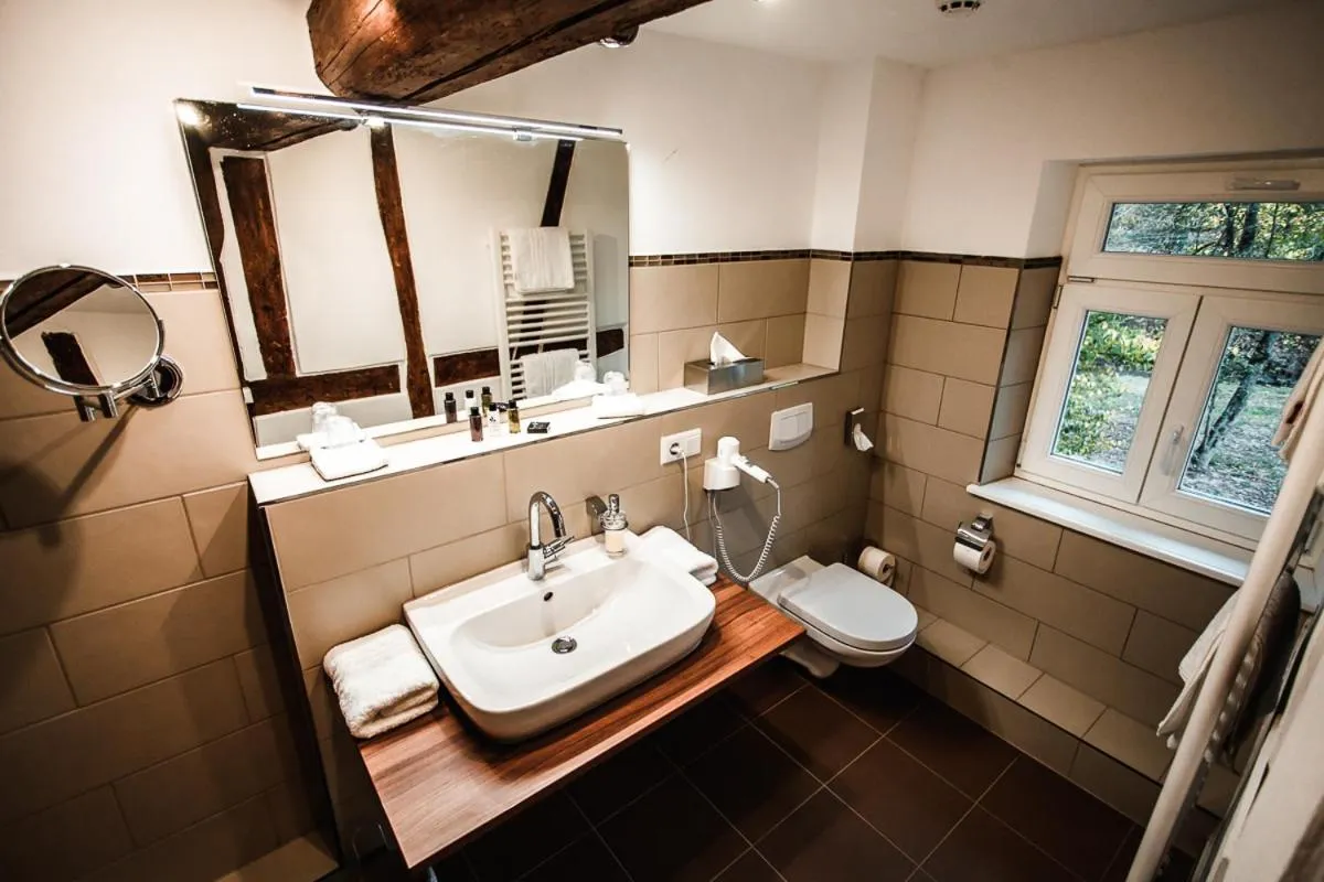 Bathroom in Landhotel Kahltalmühle
