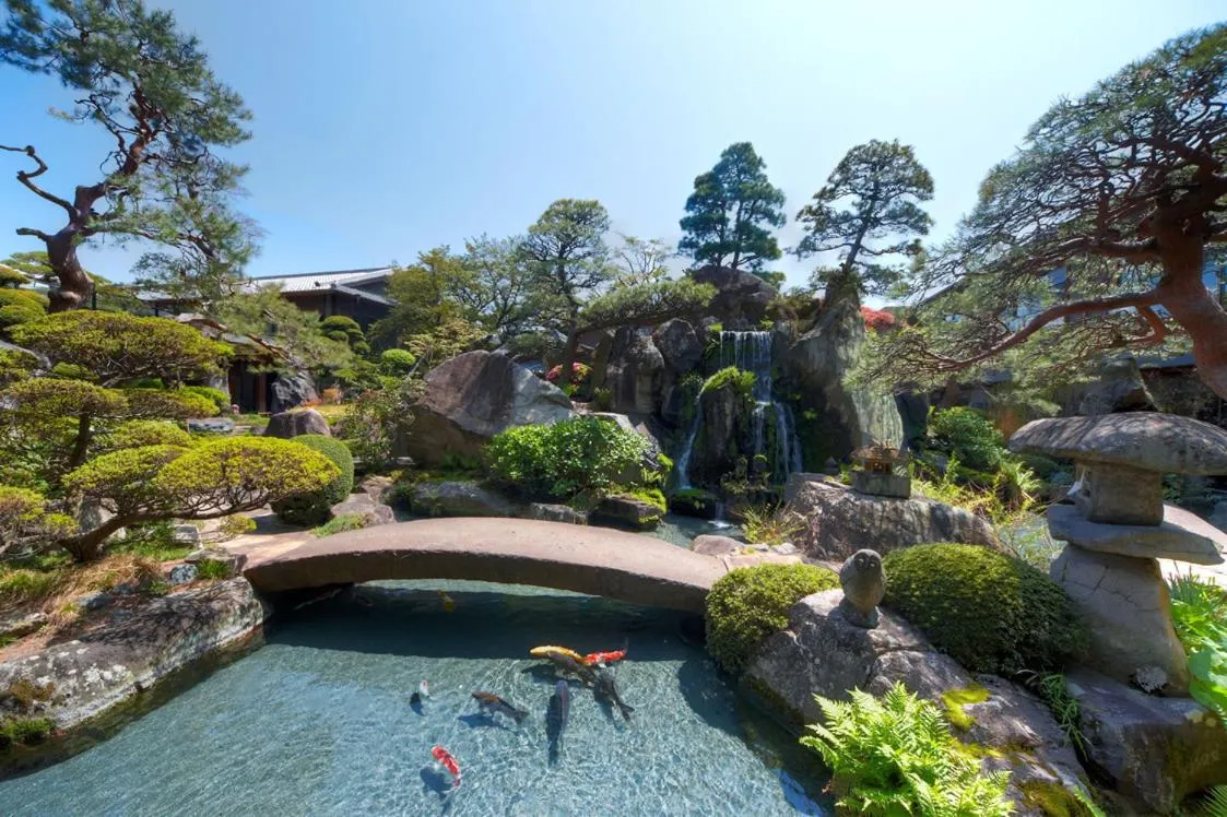 Beautiful Japanese Garden Kagetsu