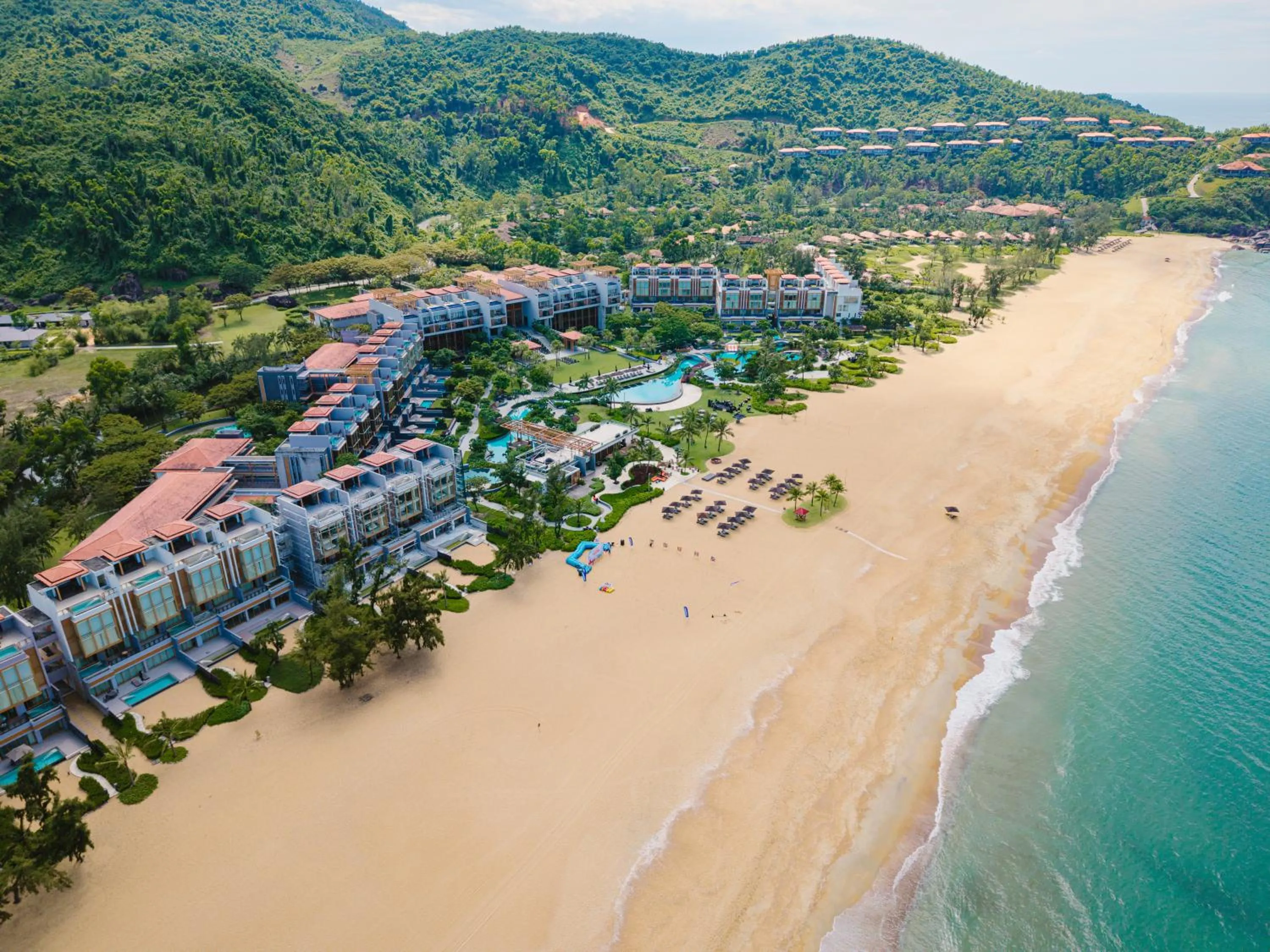 Property building in Angsana Lang Co