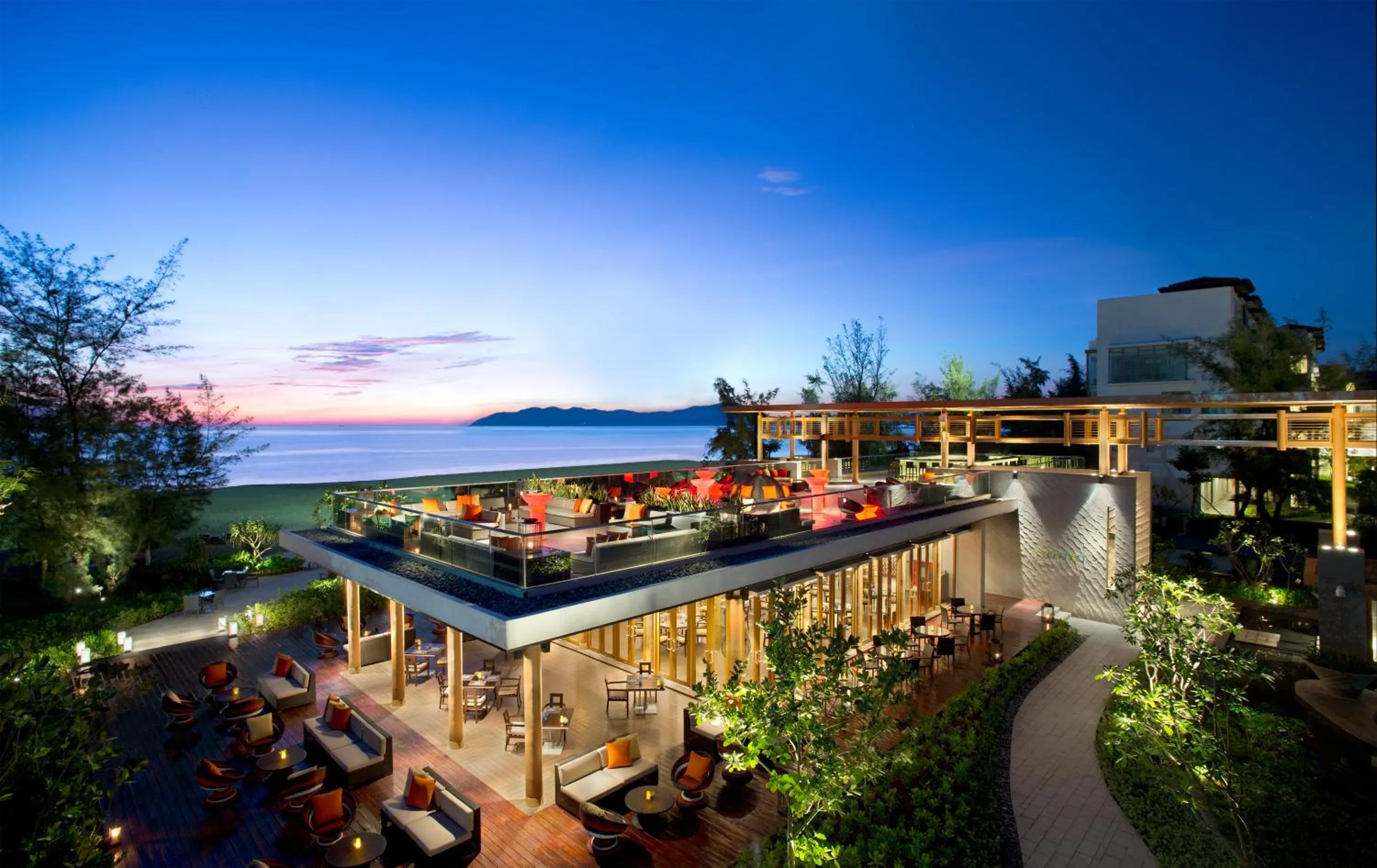 Restaurant/places to eat in Angsana Lang Co