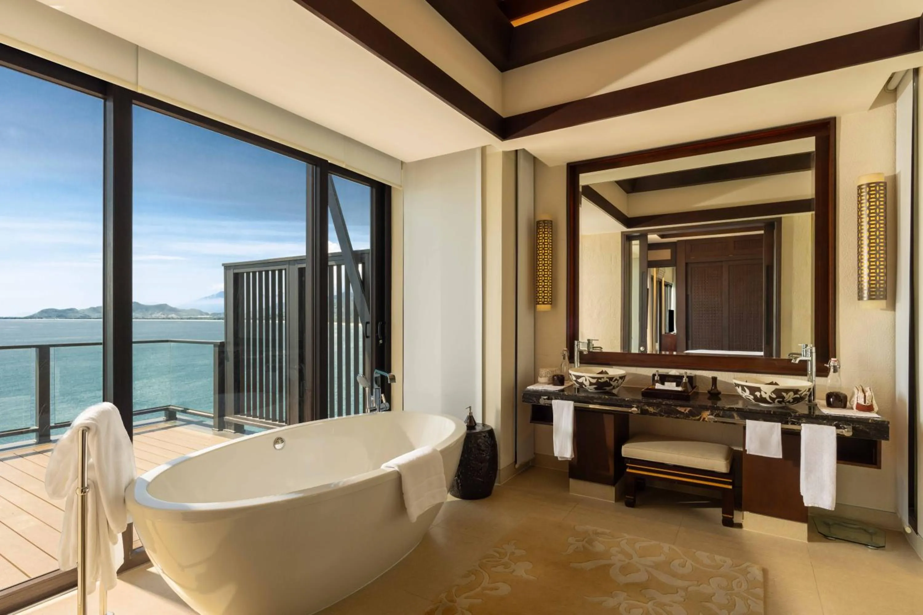 Bathroom in Banyan Tree Lang Co