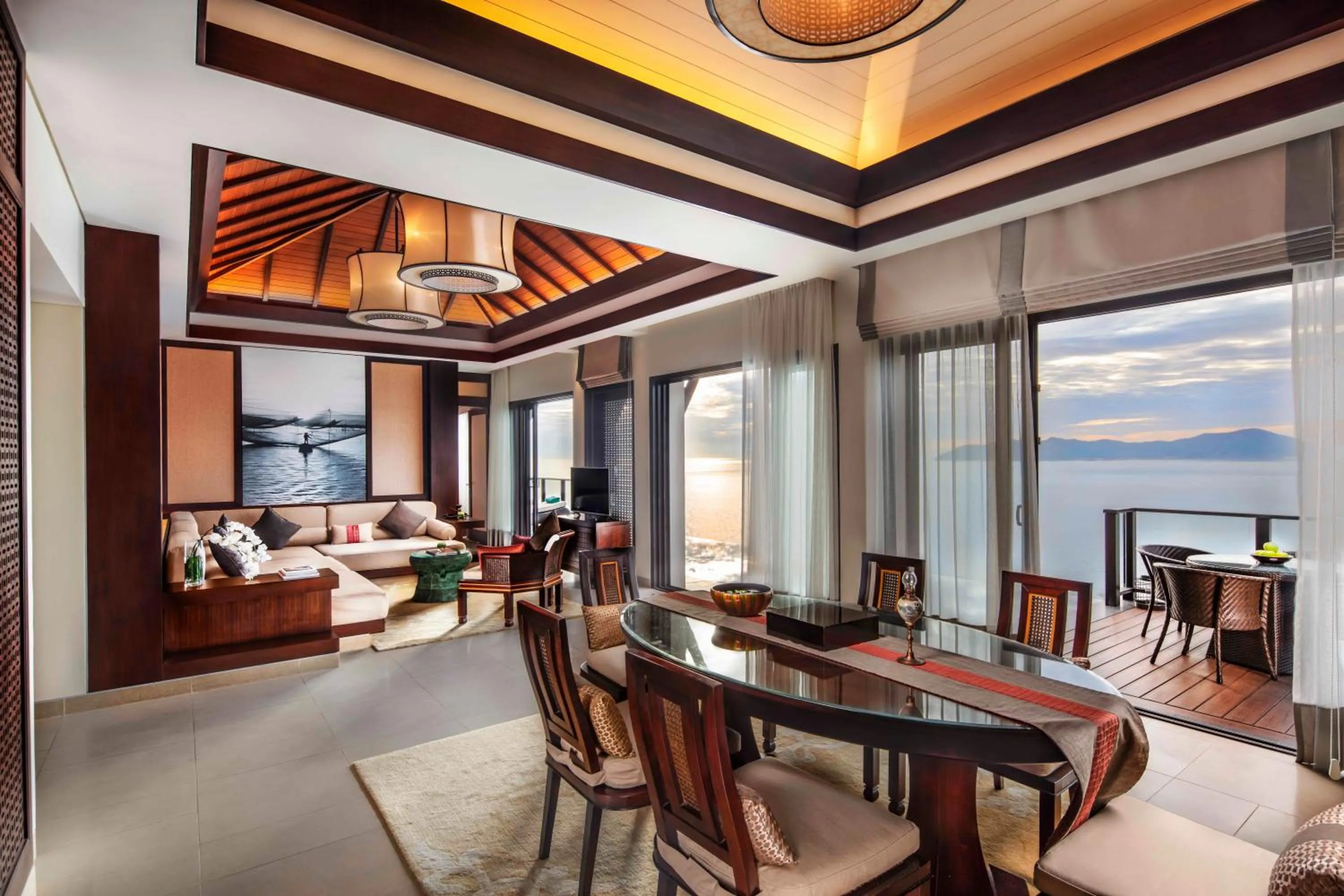 Living room in Banyan Tree Lang Co