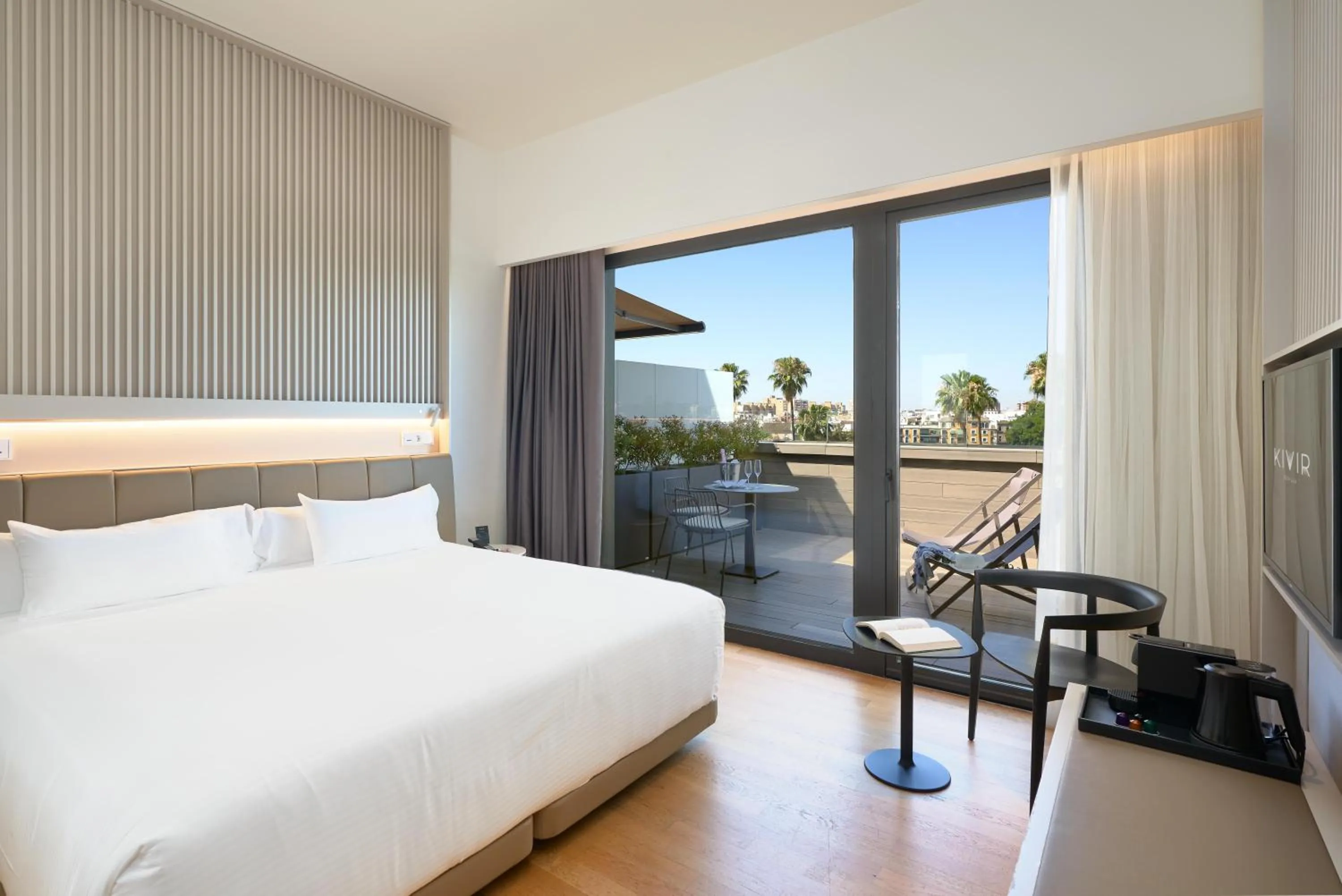 Photo of the whole room, Bed in Hotel Kivir