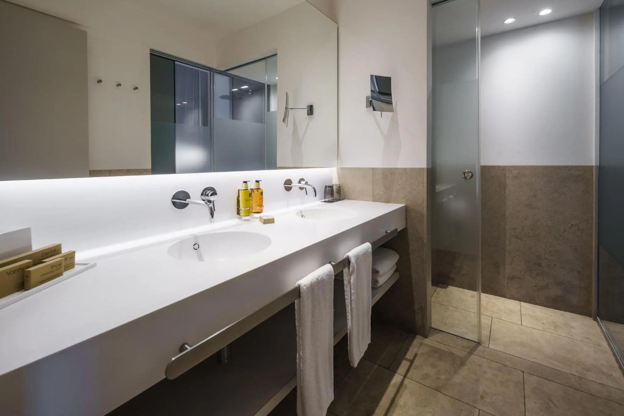 Bathroom in Hotel Kivir