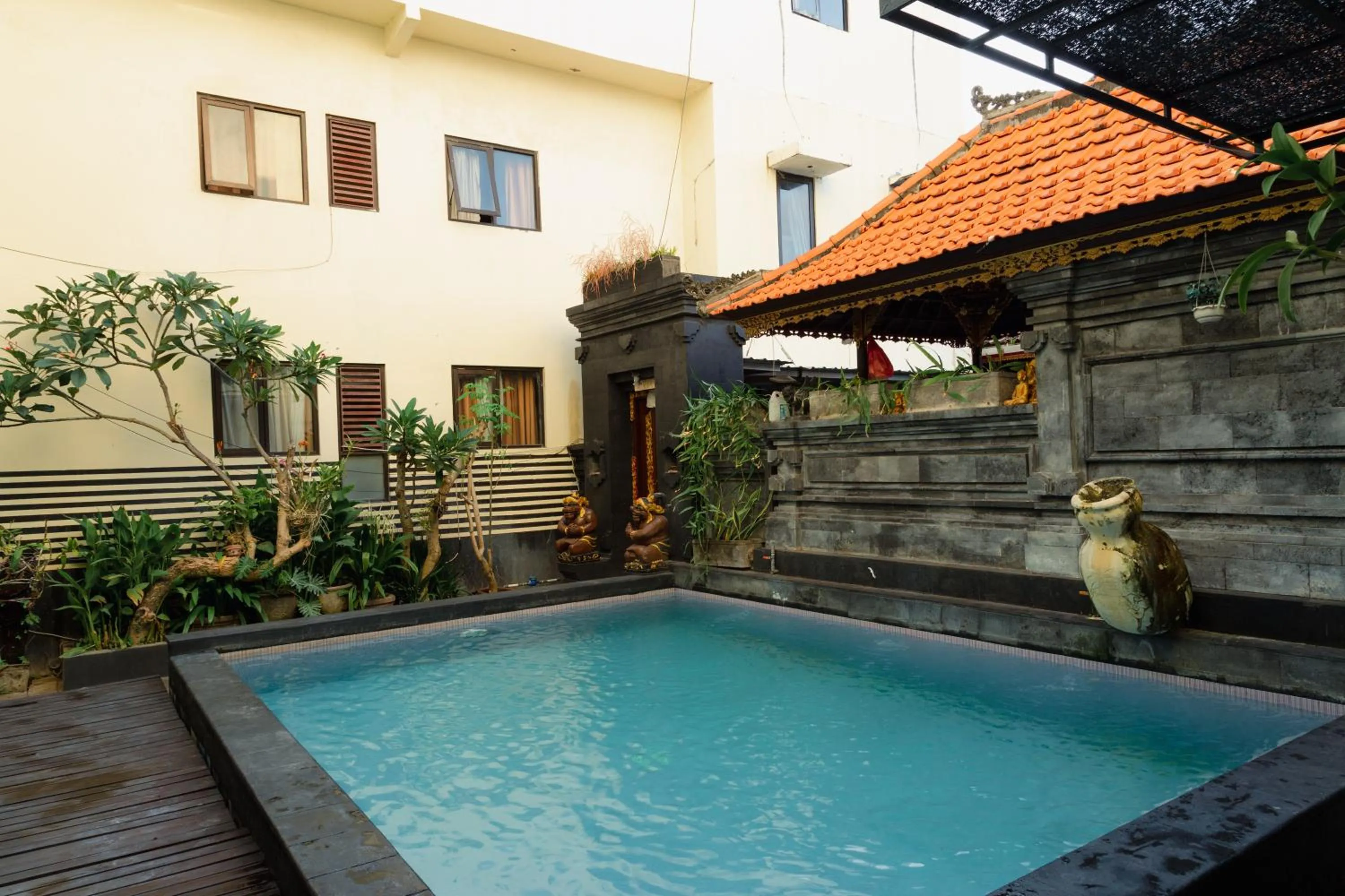 Pool view in Suardana Inn's