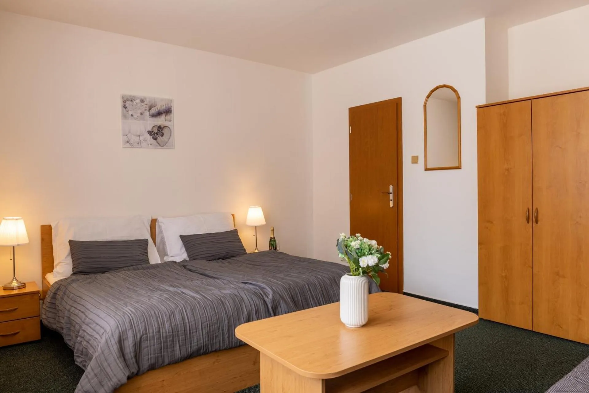 Bedroom, Bed in Hotel Kanarek