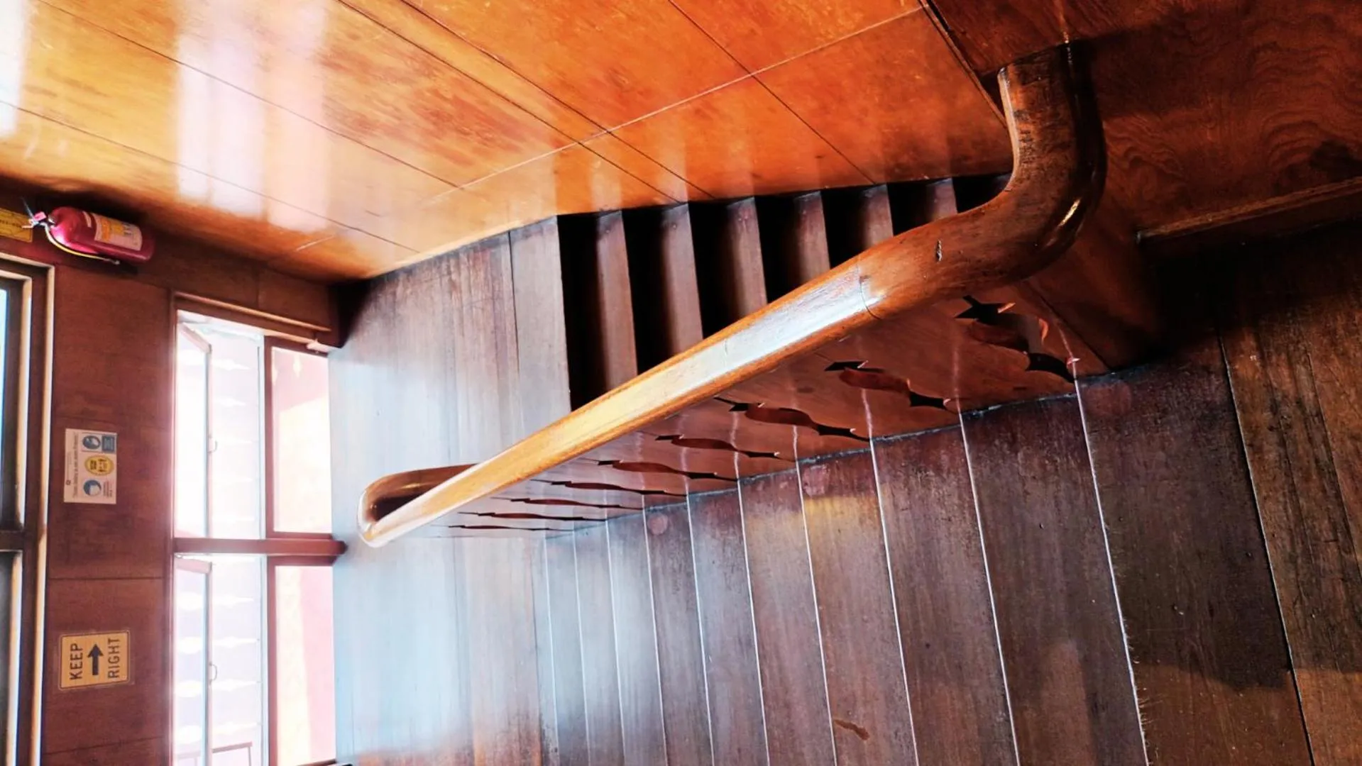 Floor plan in Log Cabin Hotel - Baguio