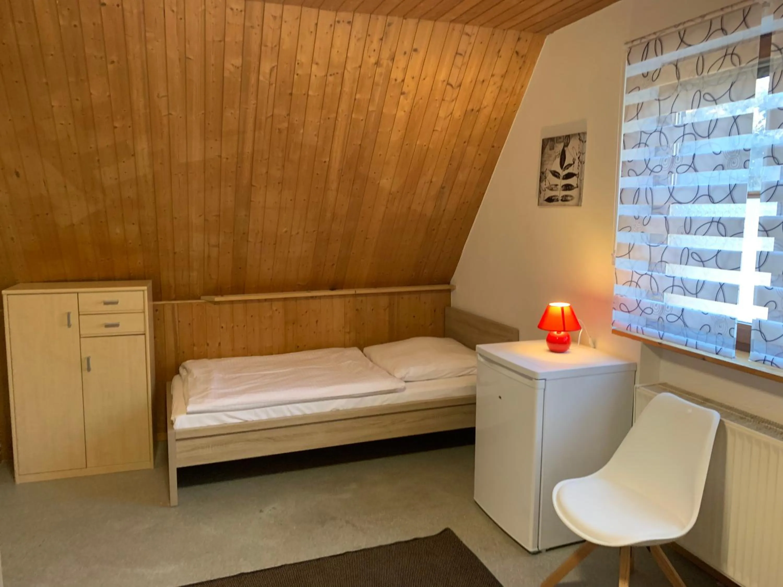 AB Apartment - Zimmer mit Gemeinschaftsräumen in Uhingen