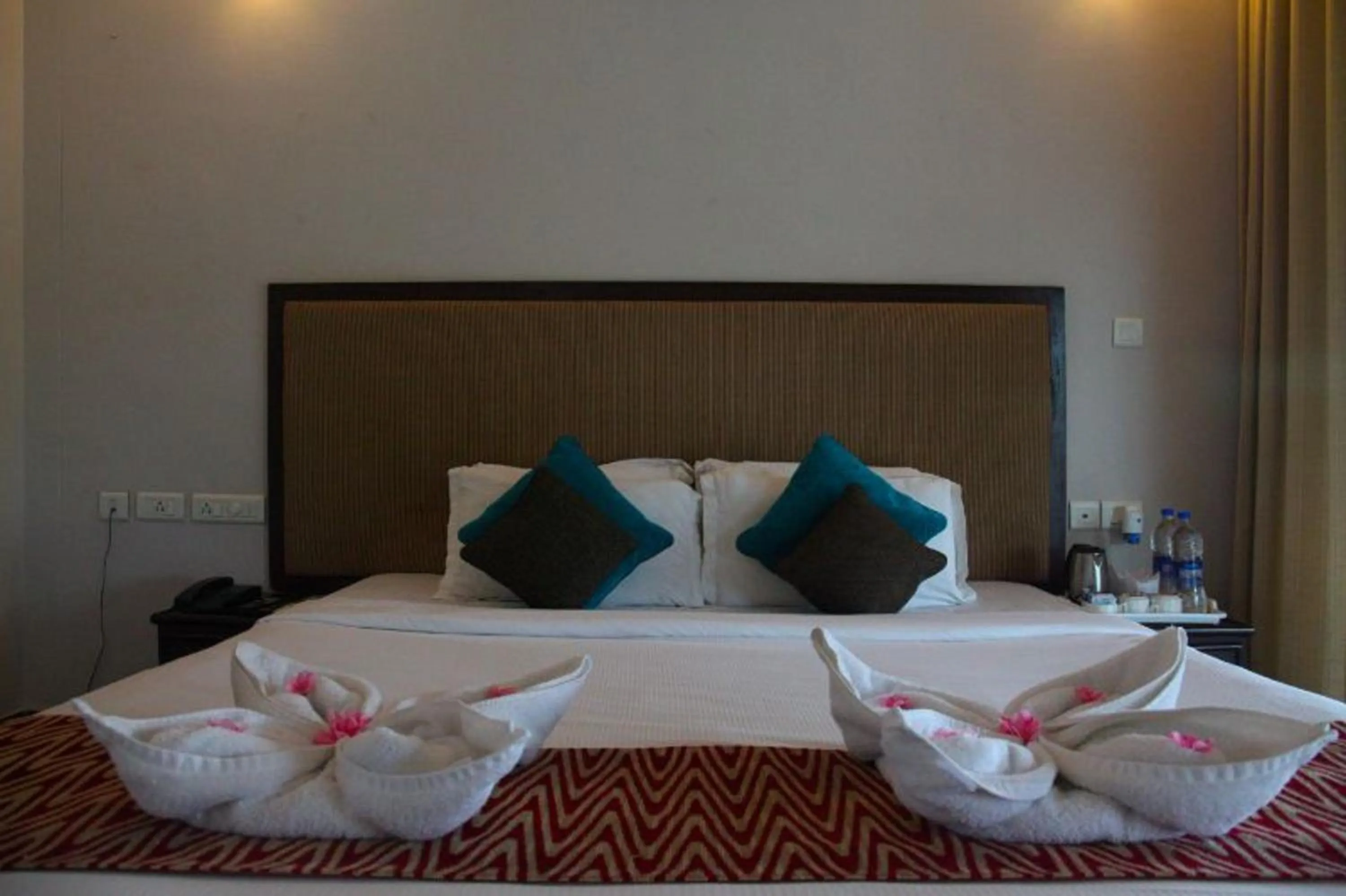 Bedroom, Bed in Kalathil Lake Resort