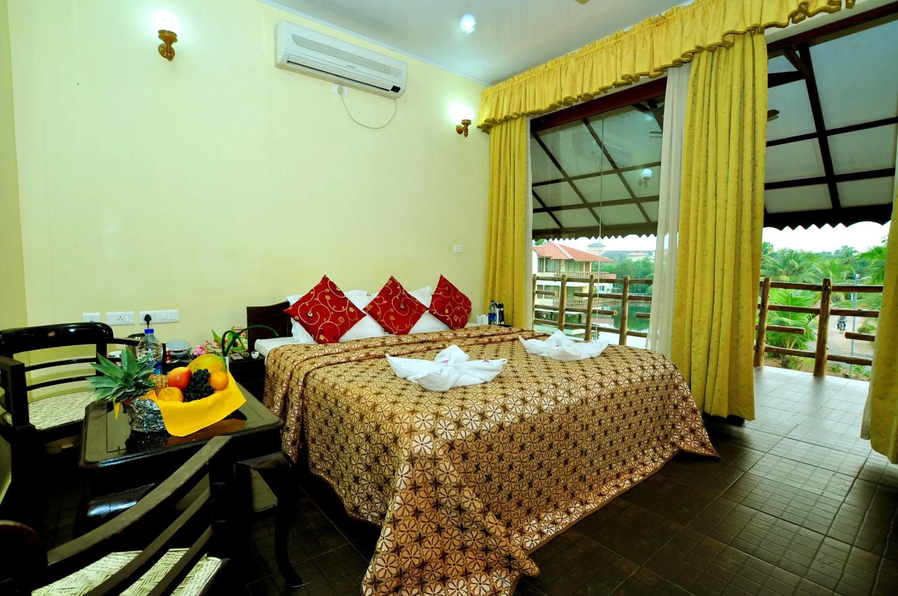 Bedroom, Bed in Kalathil Lake Resort