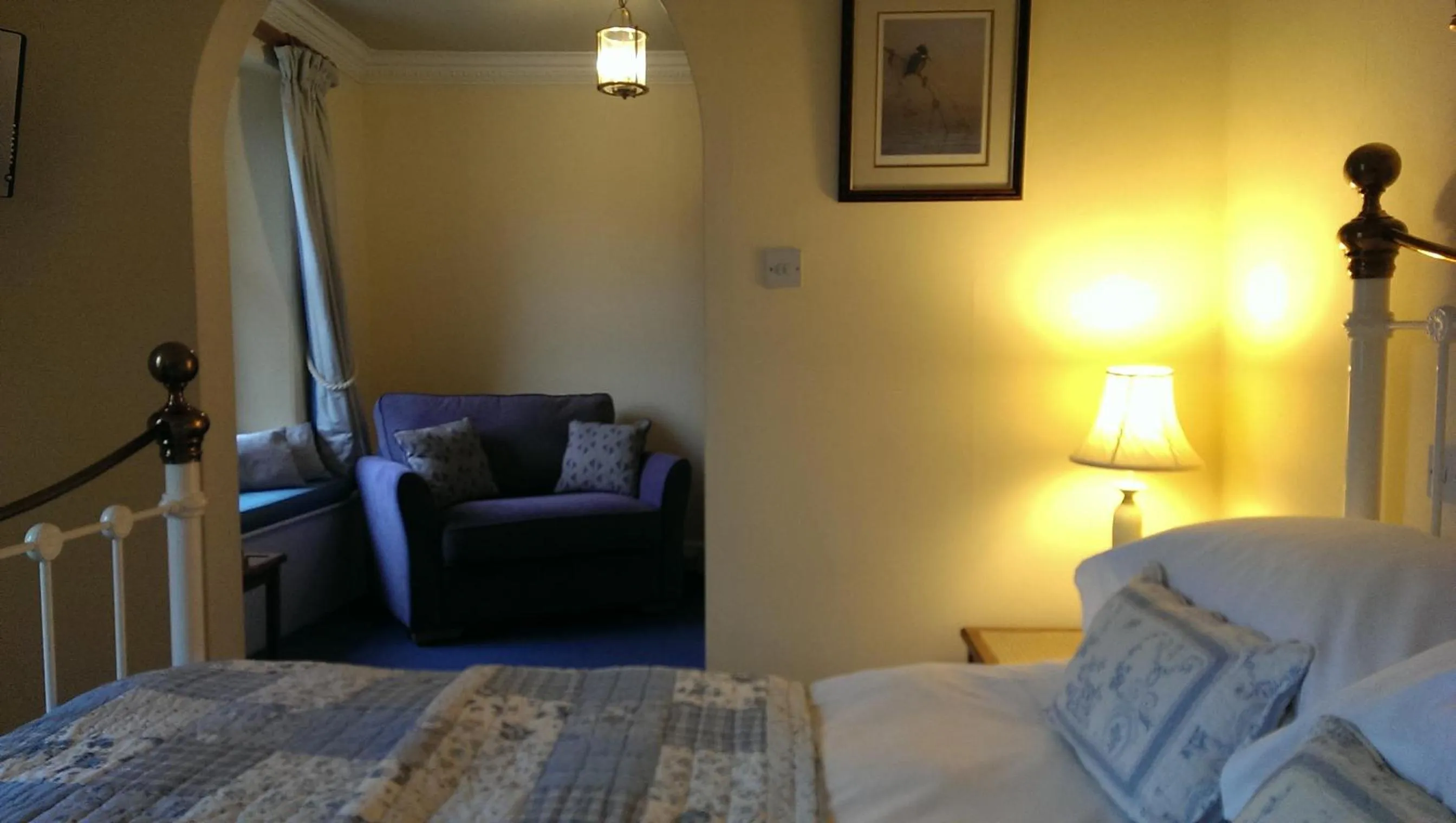 Bed in The Inn at Fossebridge