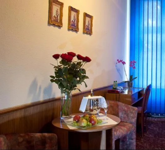 Seating area in Hotel Victoria