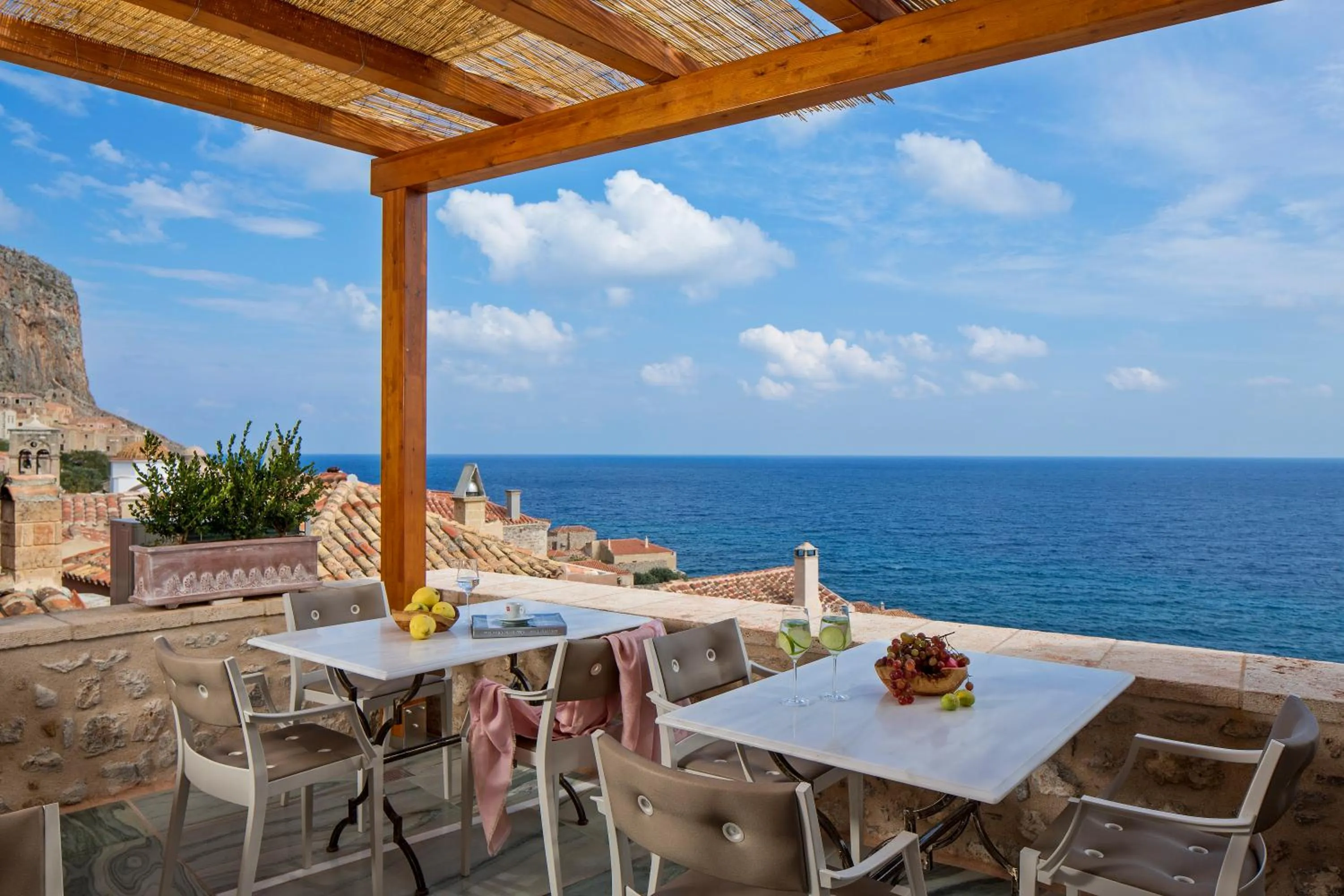 Balcony/Terrace in Moni Emvasis Luxury Suites