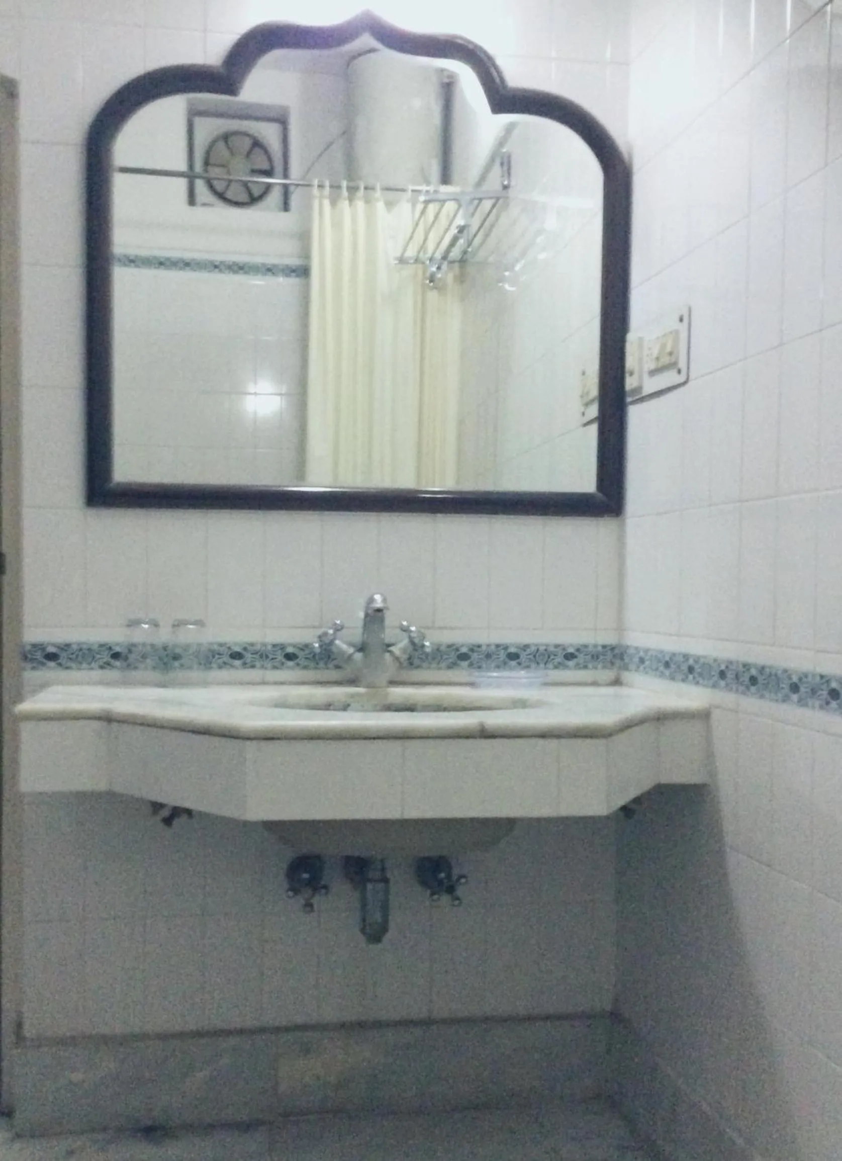 Bathroom in Hotel Marble Palace