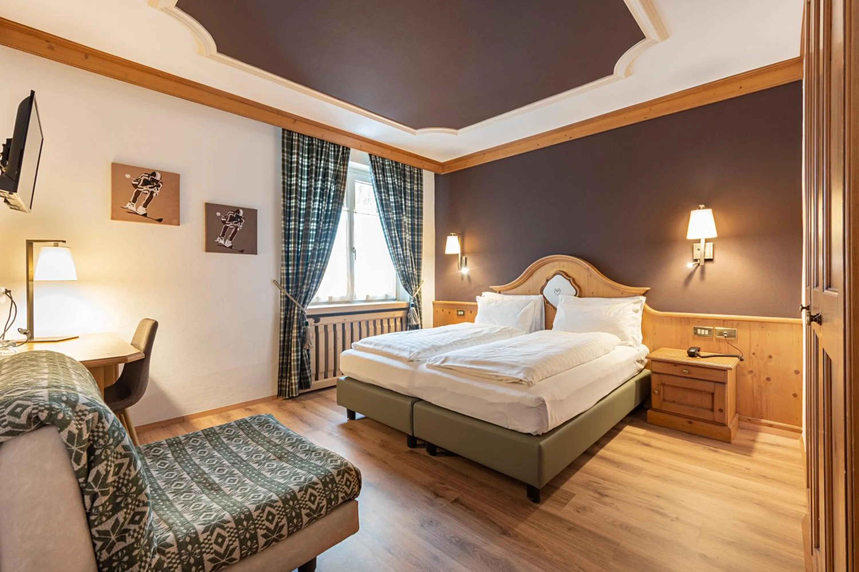 Bedroom, Bed in Hotel Patrizia Dolomites Glamour