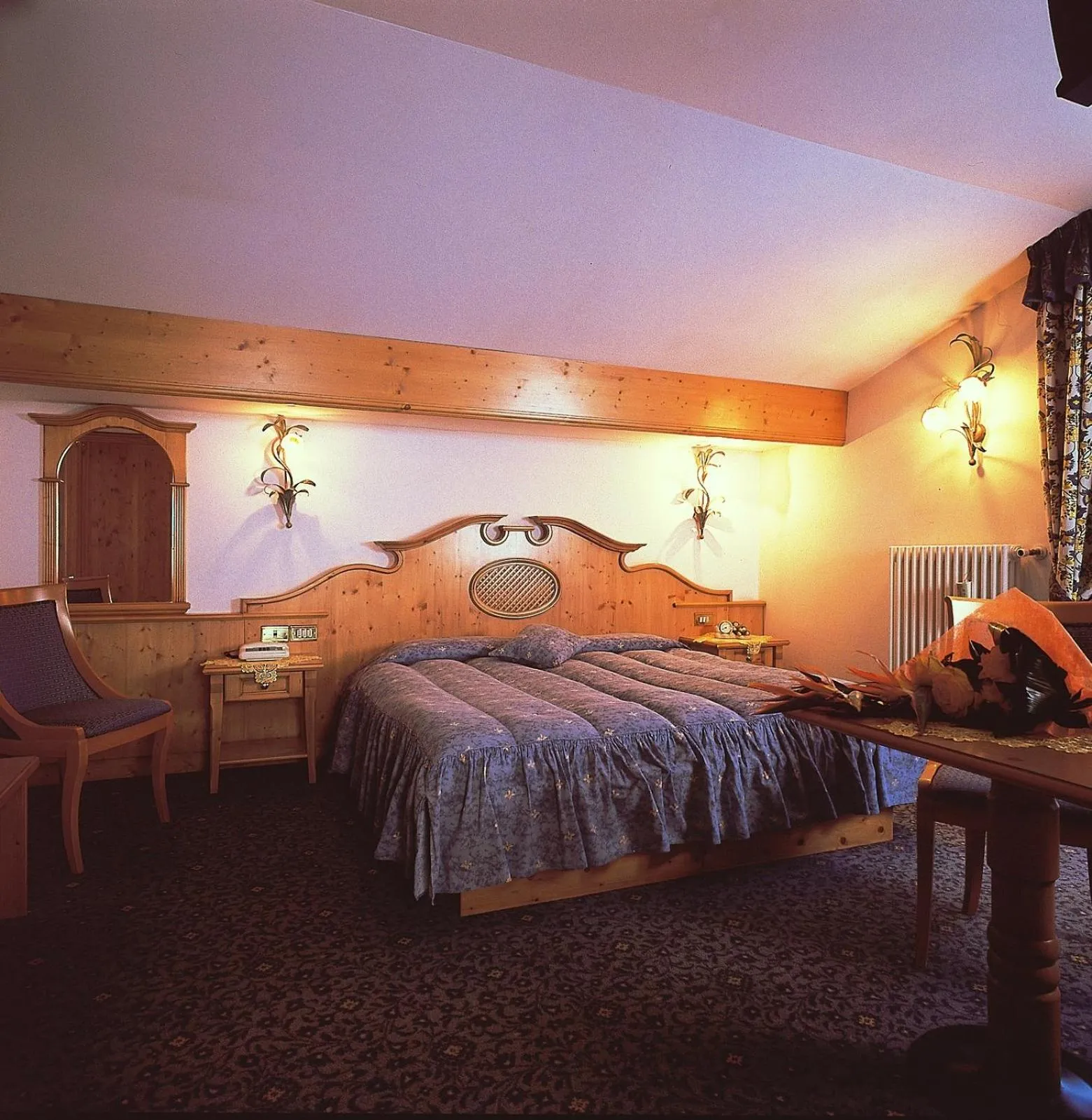 Photo of the whole room, Bed in Hotel Patrizia Dolomites Glamour