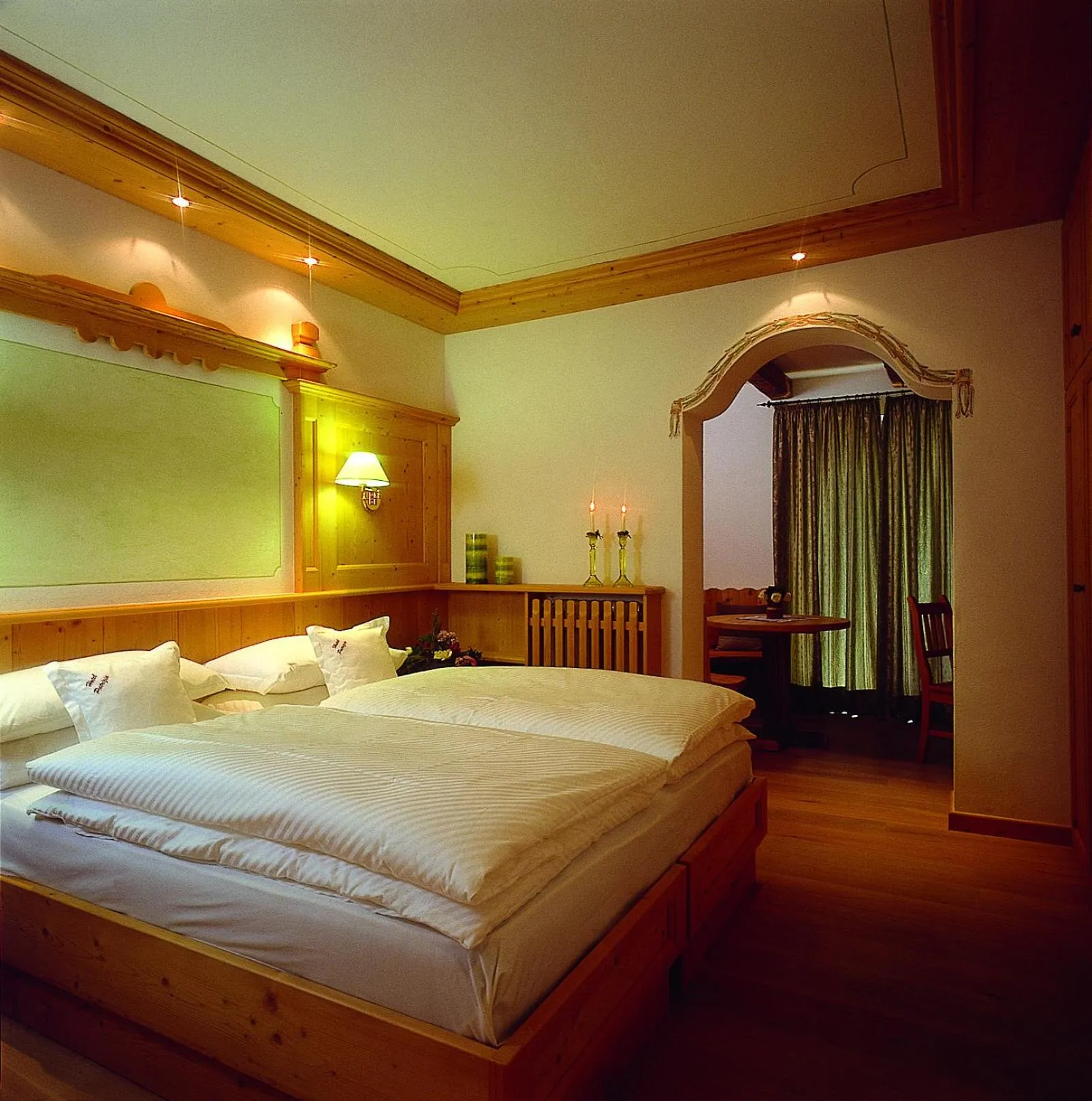 Bedroom, Bed in Hotel Patrizia Dolomites Glamour