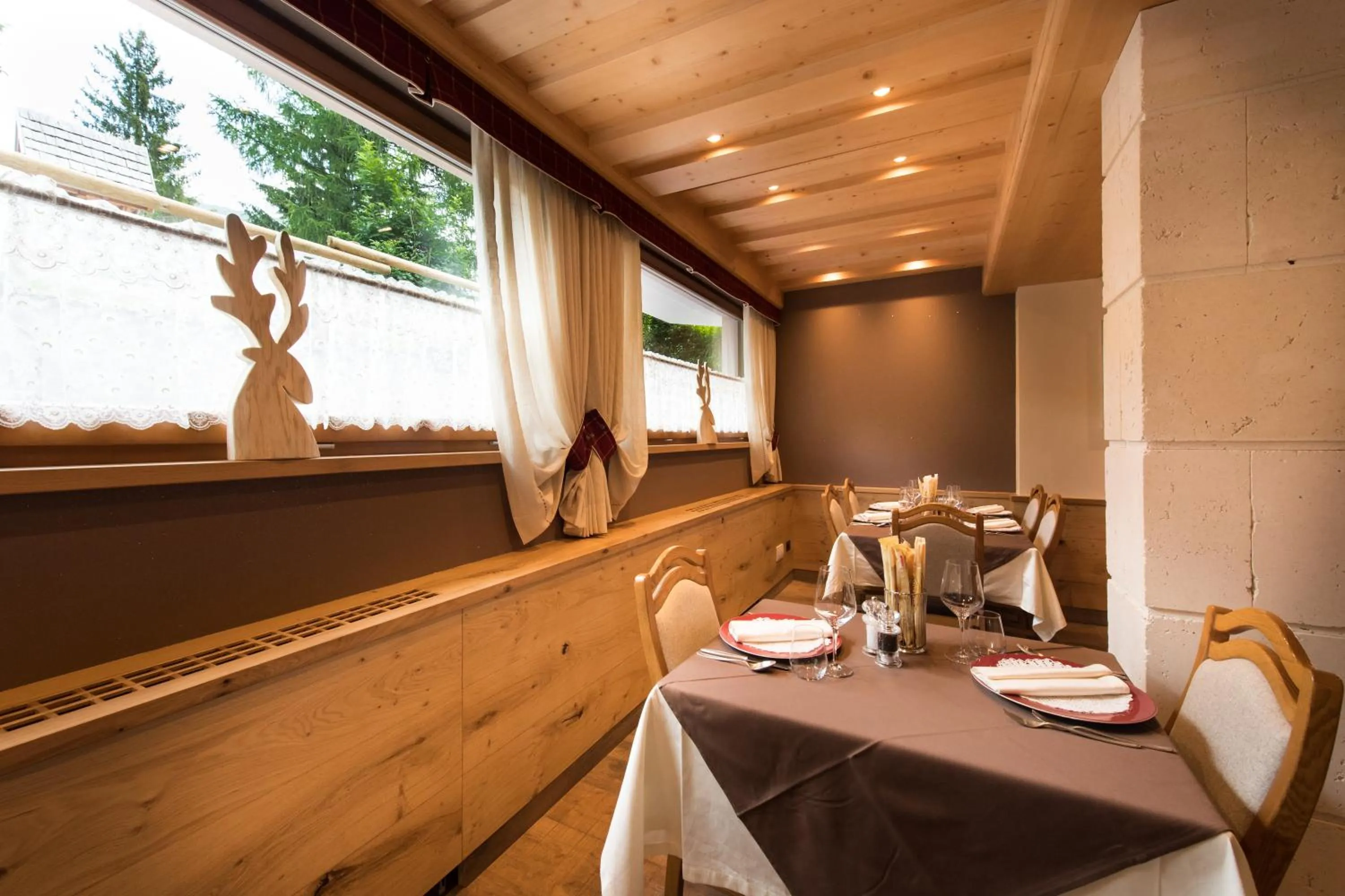 Restaurant/places to eat in Hotel Patrizia Dolomites Glamour