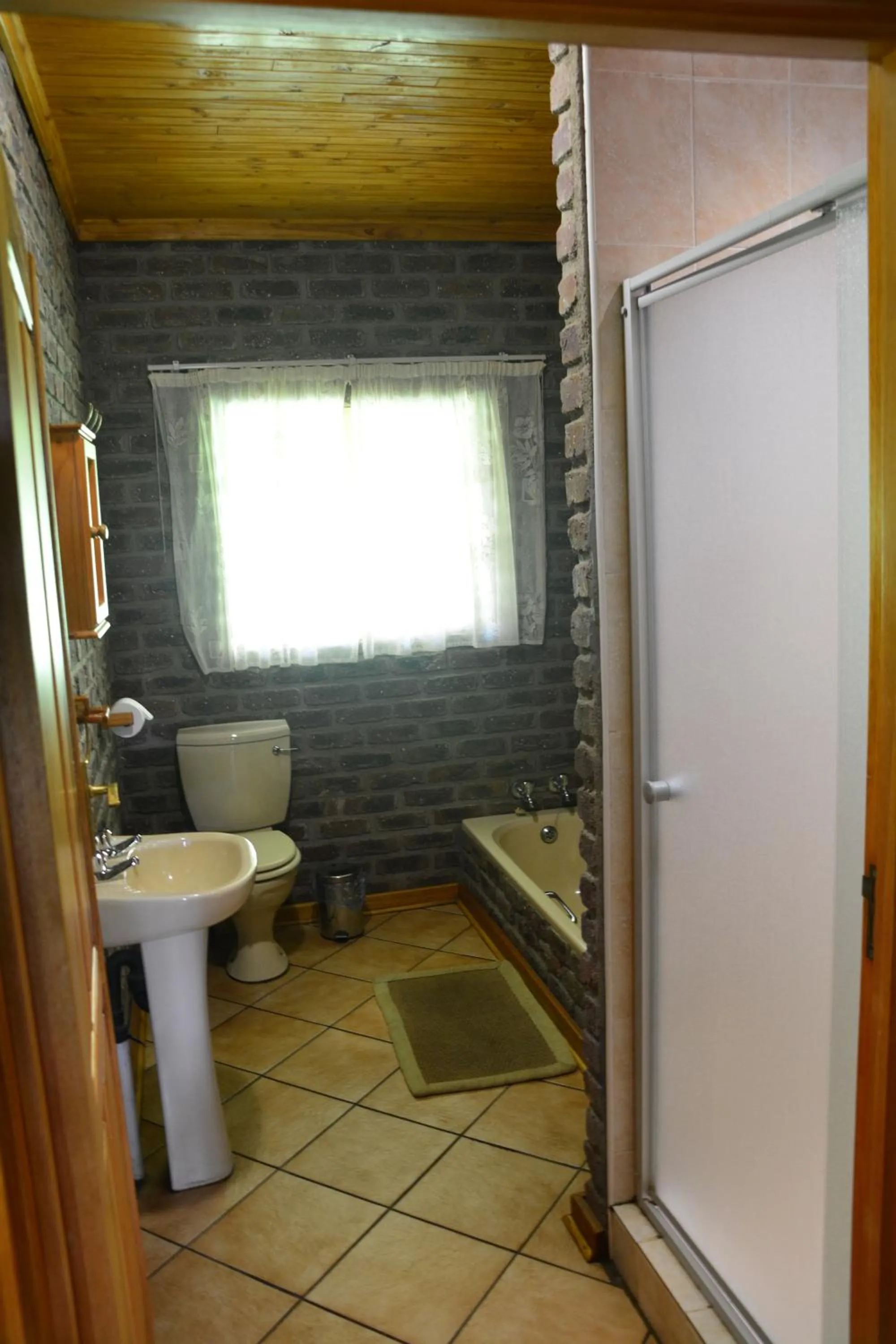 Bathroom in Thaba Tsweni Lodge & Safaris