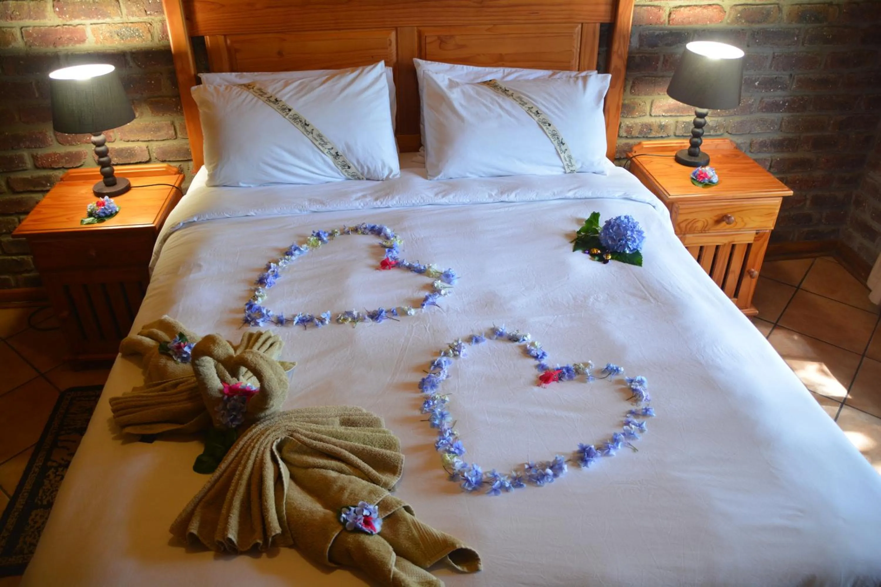 Decorative detail, Bed in Thaba Tsweni Lodge & Safaris