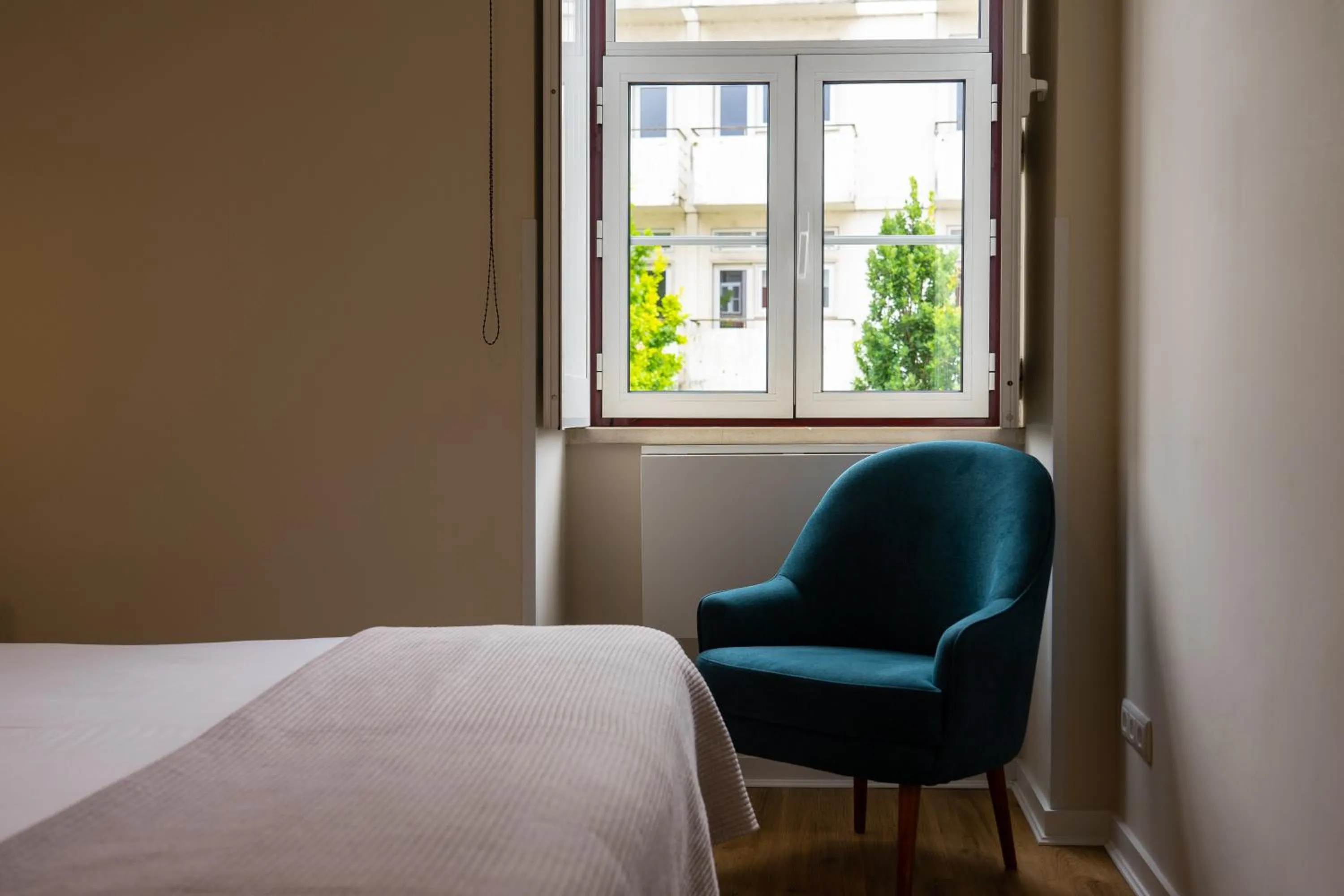 Seating area, Bed in Hotel Vitória