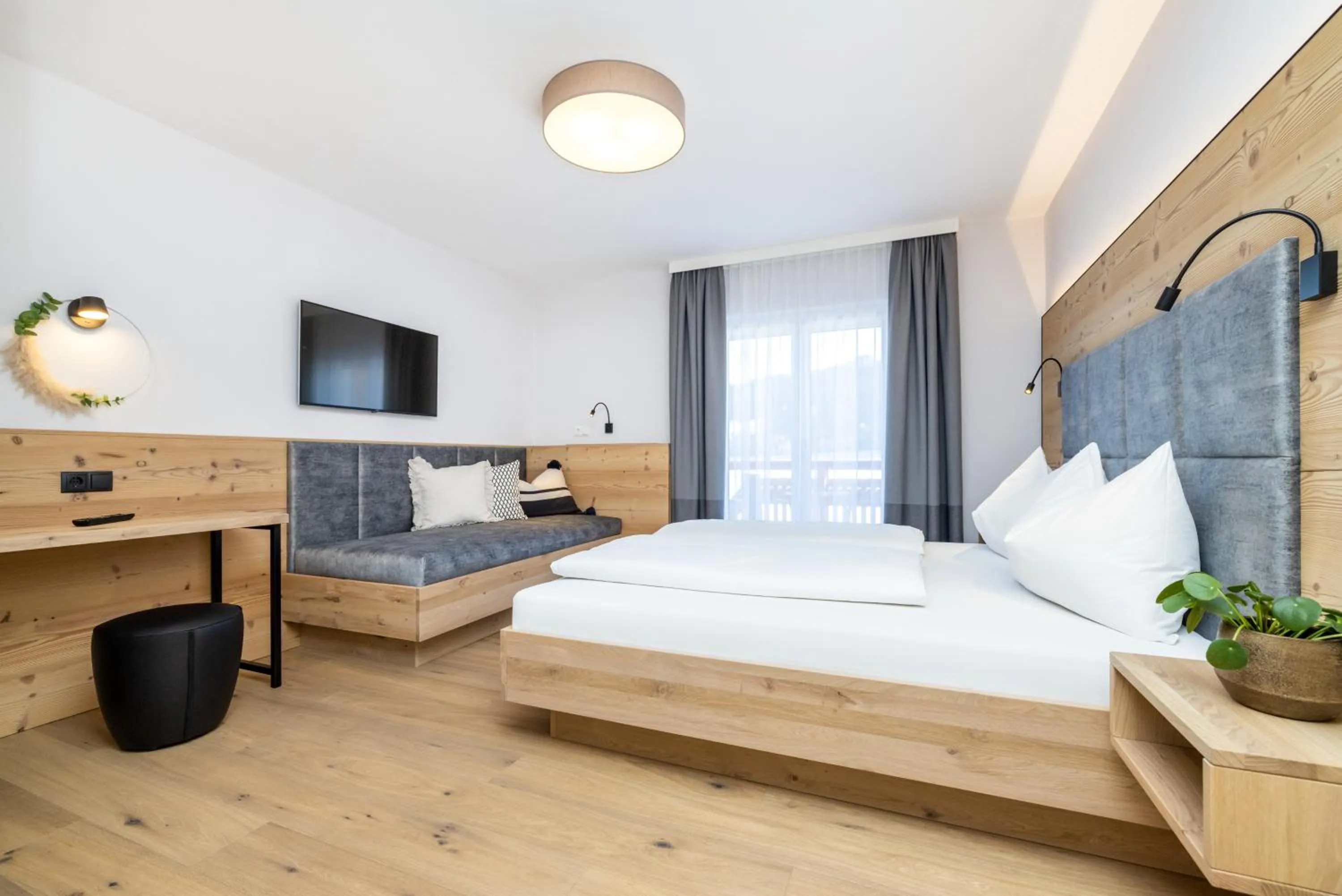 TV and multimedia, Bed in Aparthotel Jägerheim