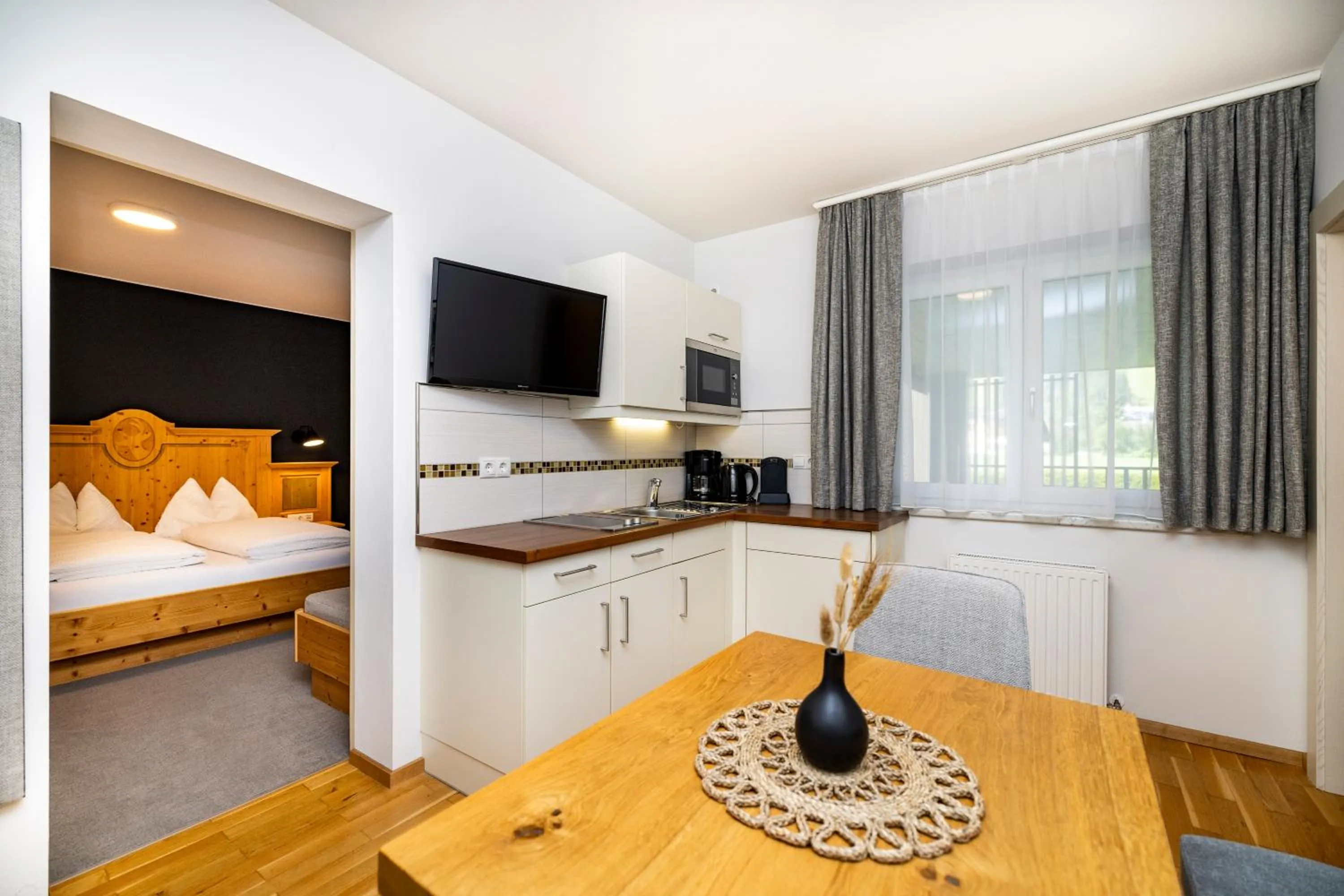 Photo of the whole room, Bed in Aparthotel Jägerheim