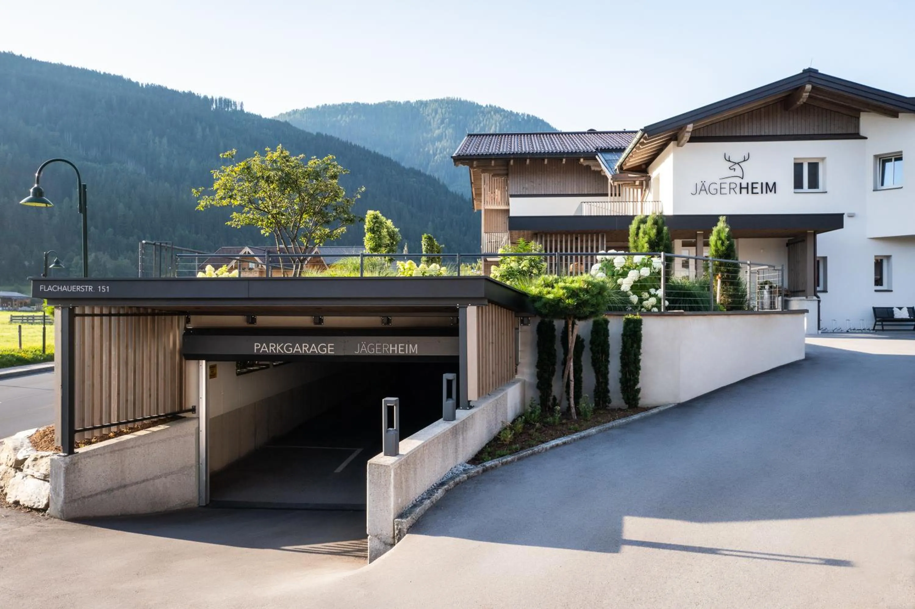 Property building in Aparthotel Jägerheim