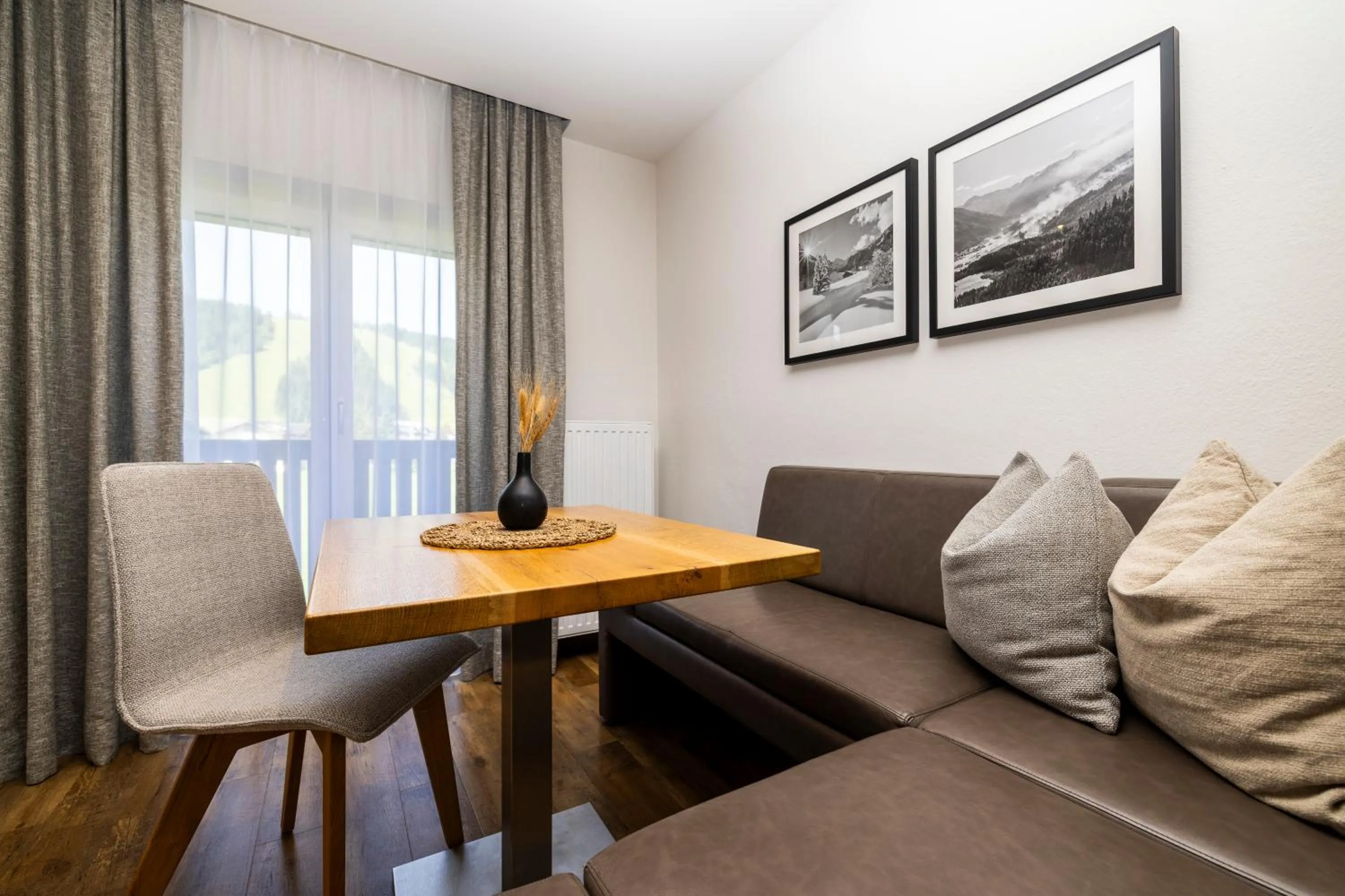 Seating area in Aparthotel Jägerheim