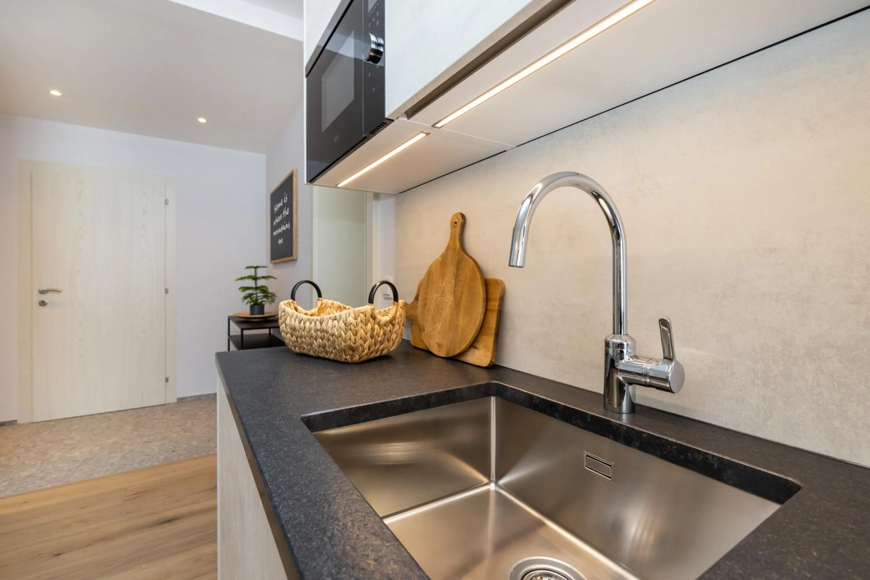 Kitchen or kitchenette in Aparthotel Jägerheim