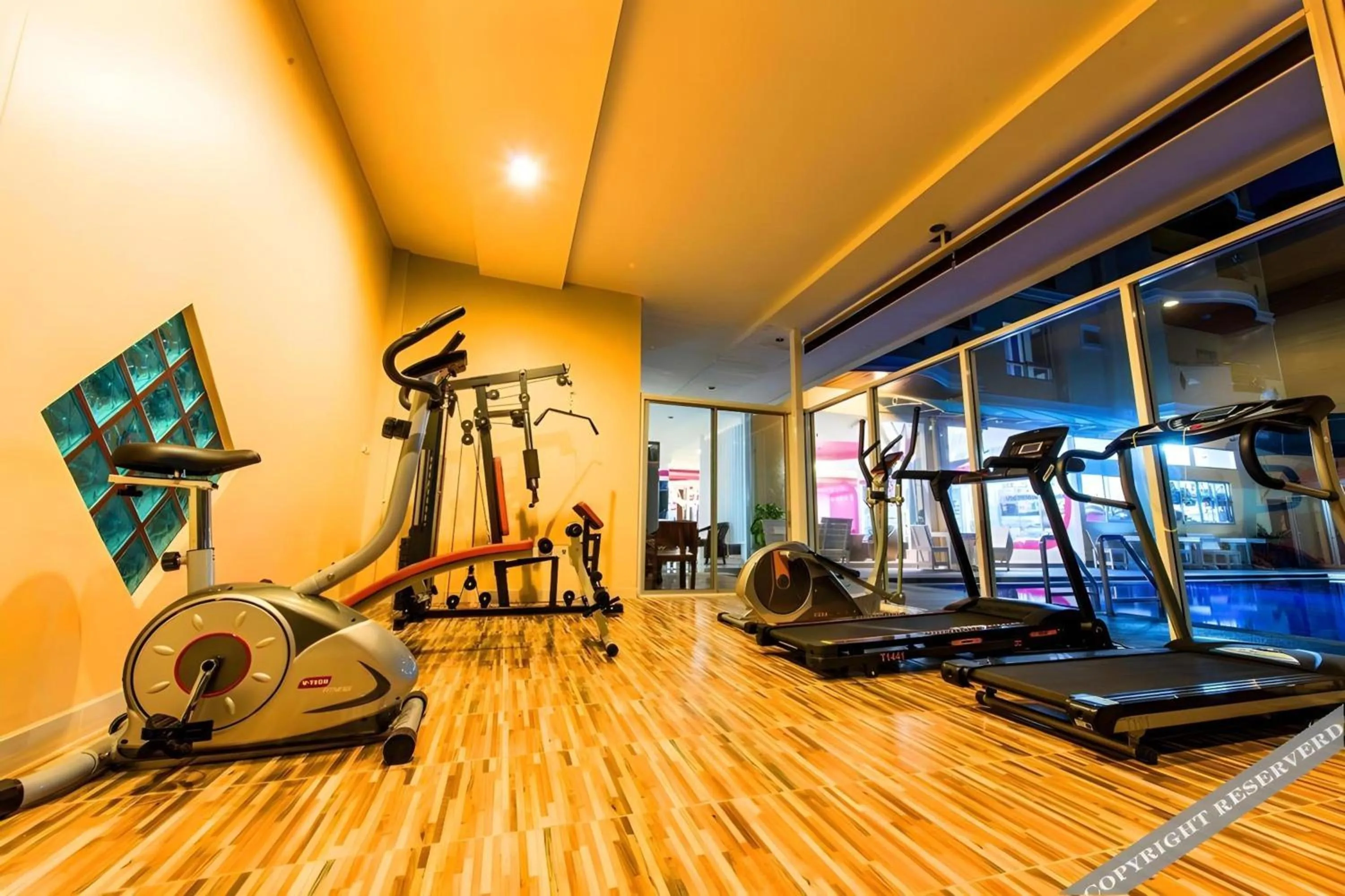 Fitness centre/facilities in Sunday JA Plus Hotel