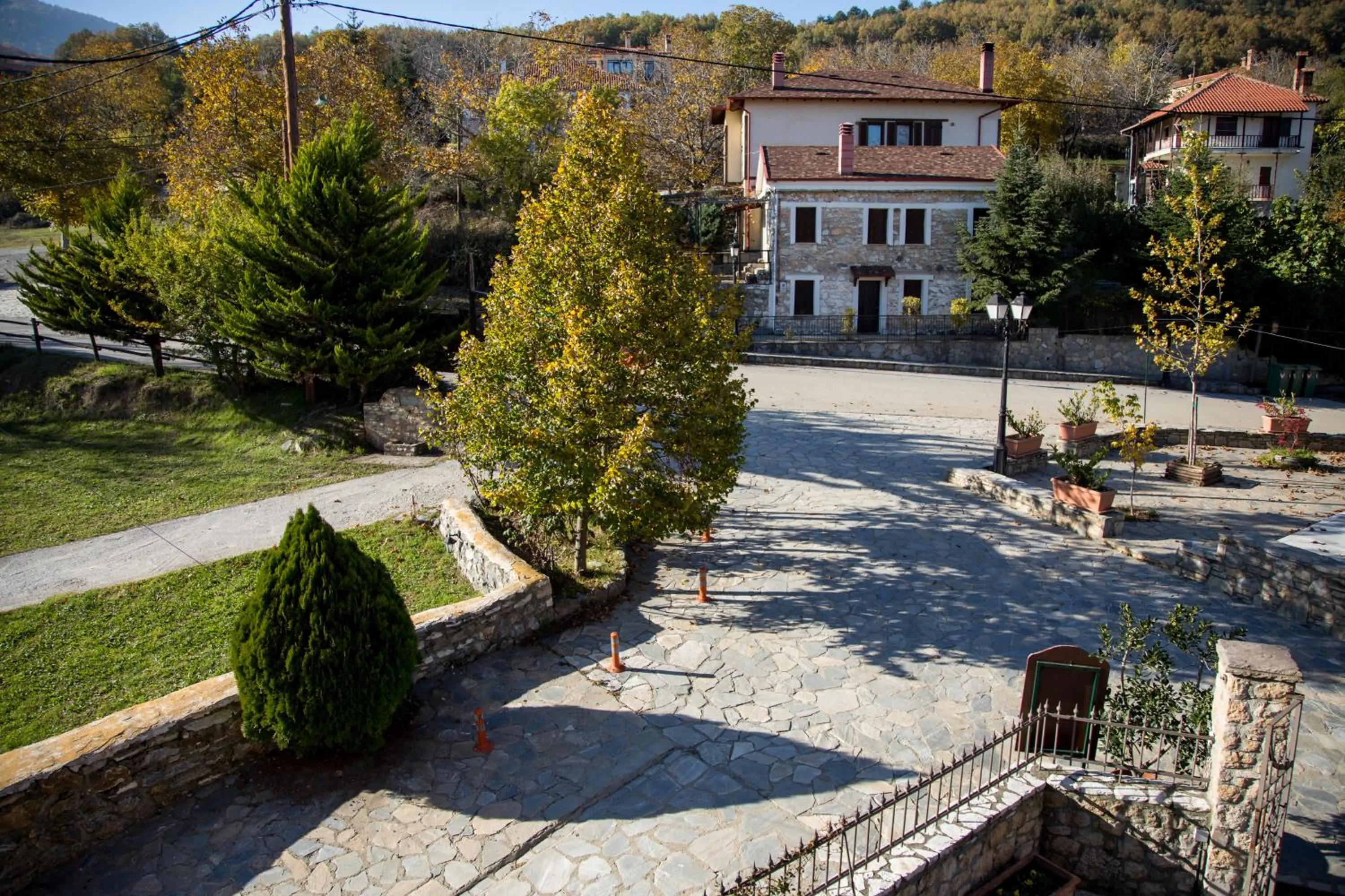 Neighbourhood in Atrion Highland Hotel