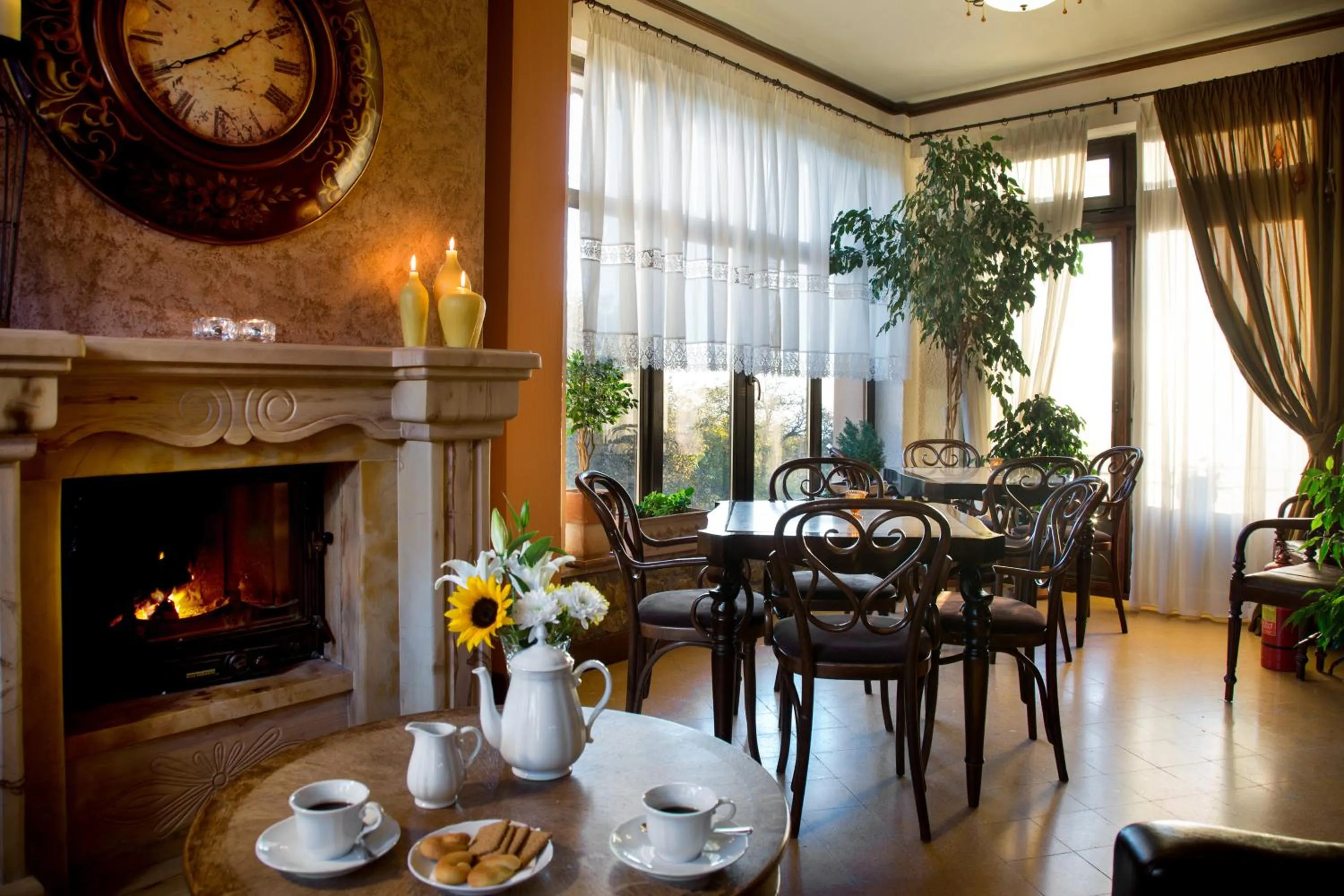 Lounge or bar in Atrion Highland Hotel