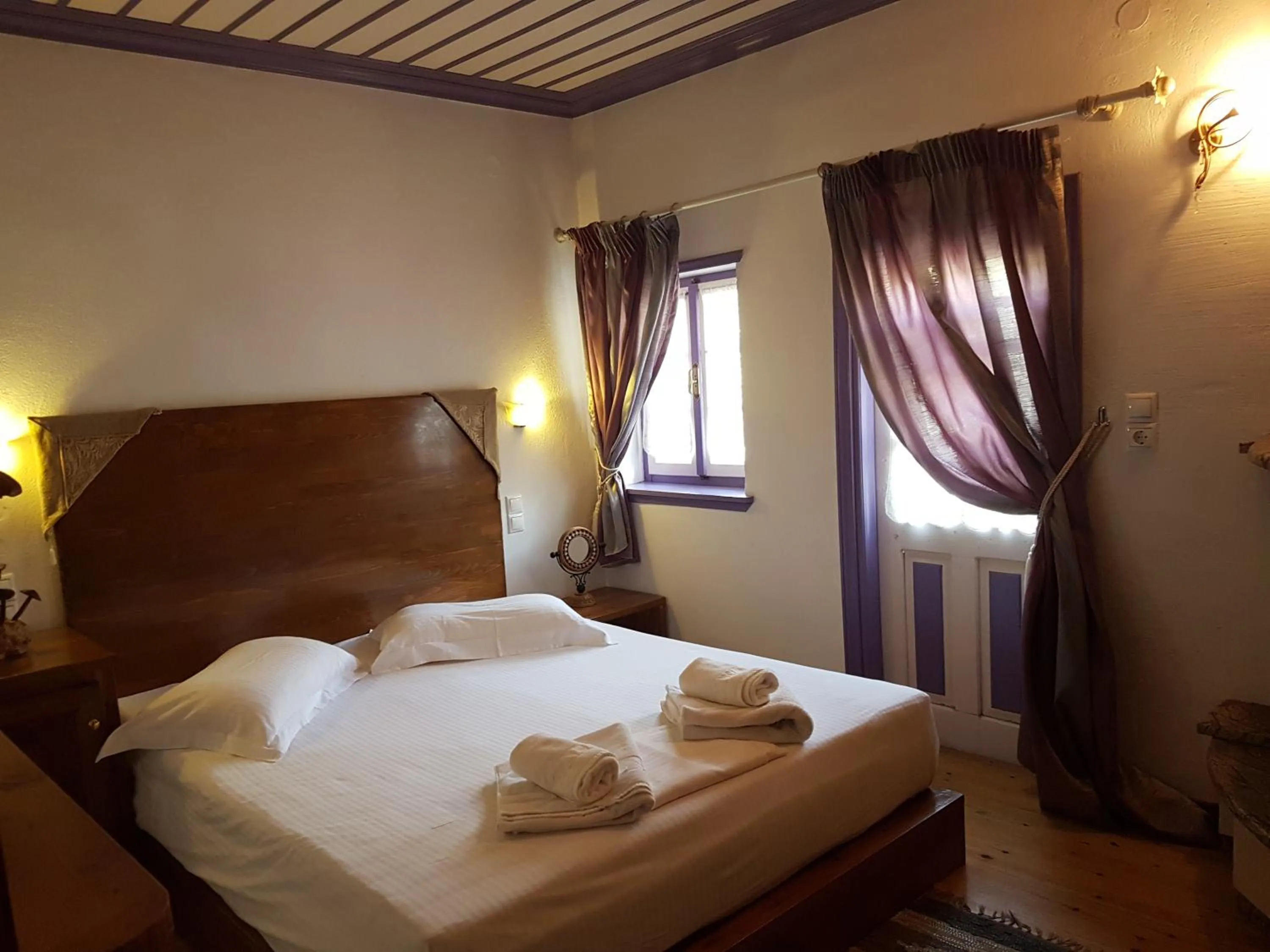 Bed in Kalliopi