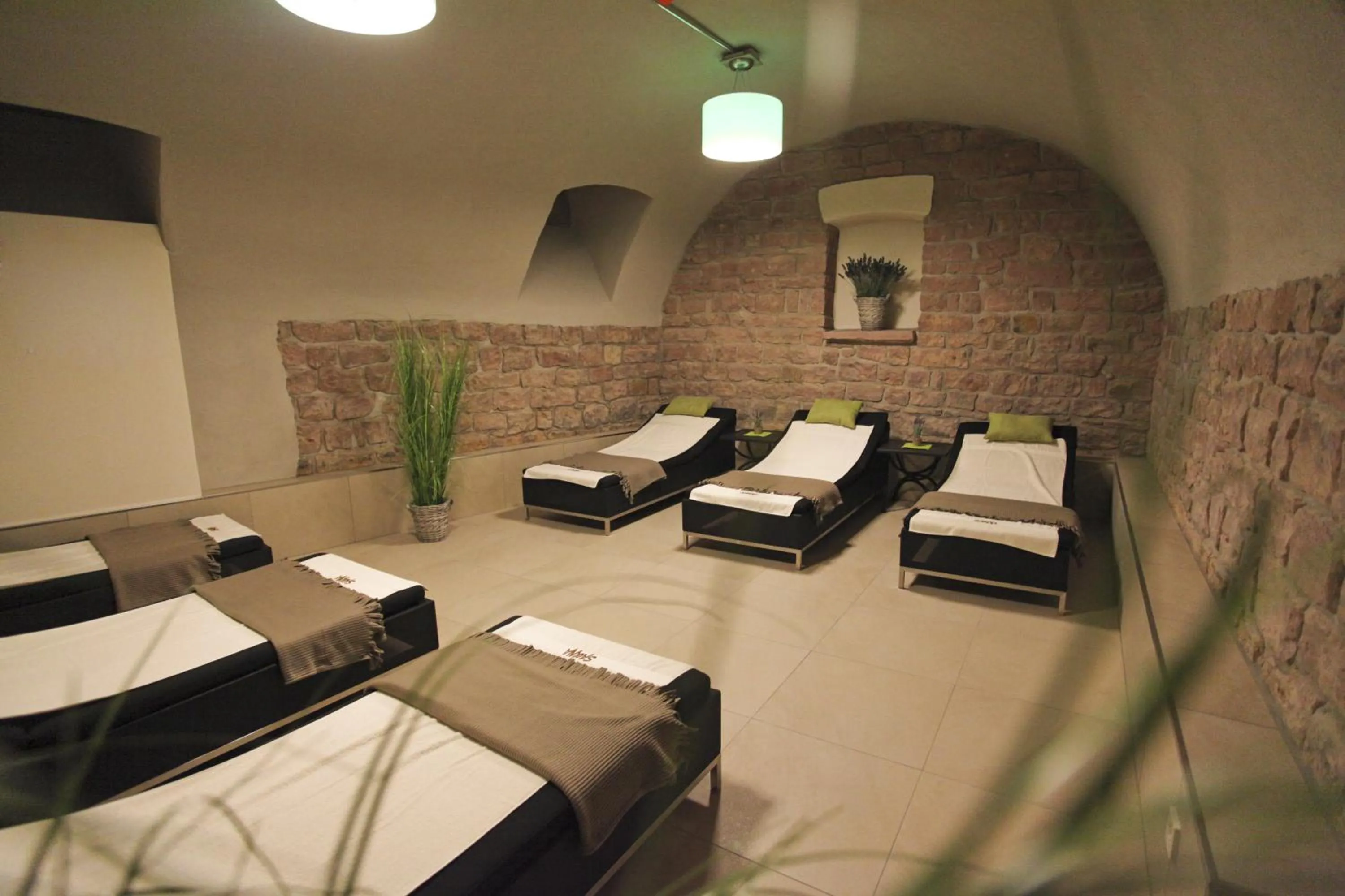 Bed in Hotel Palatina "Hotel-Restaurant"