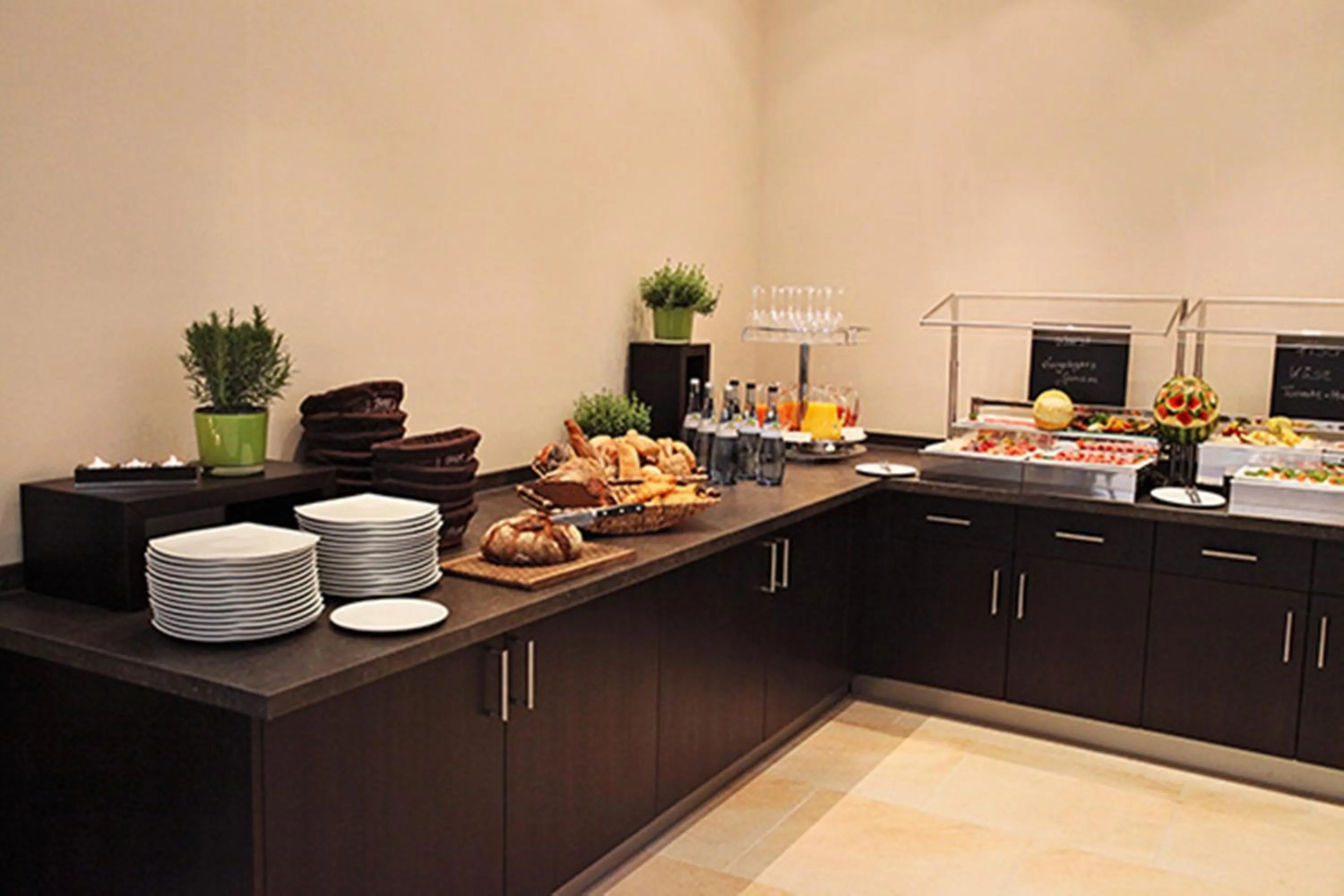 Buffet breakfast in Hotel Palatina "Hotel-Restaurant"