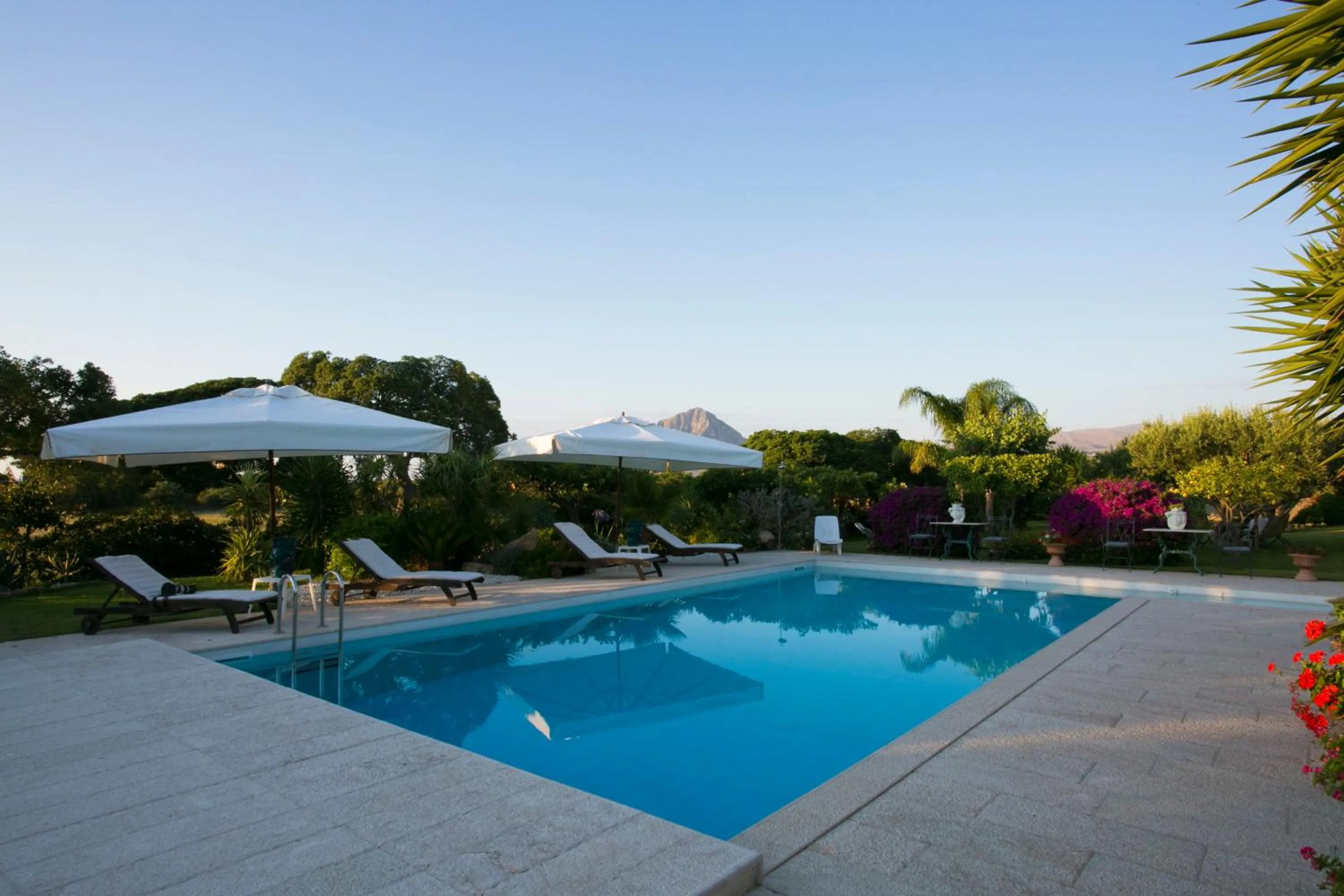 Swimming pool in Baglio Sant'Andrea