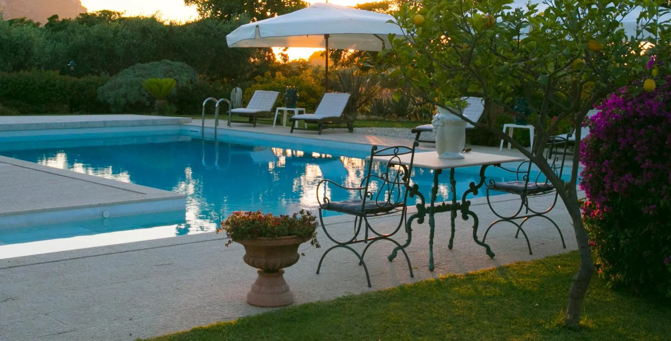 Swimming pool in Baglio Sant'Andrea