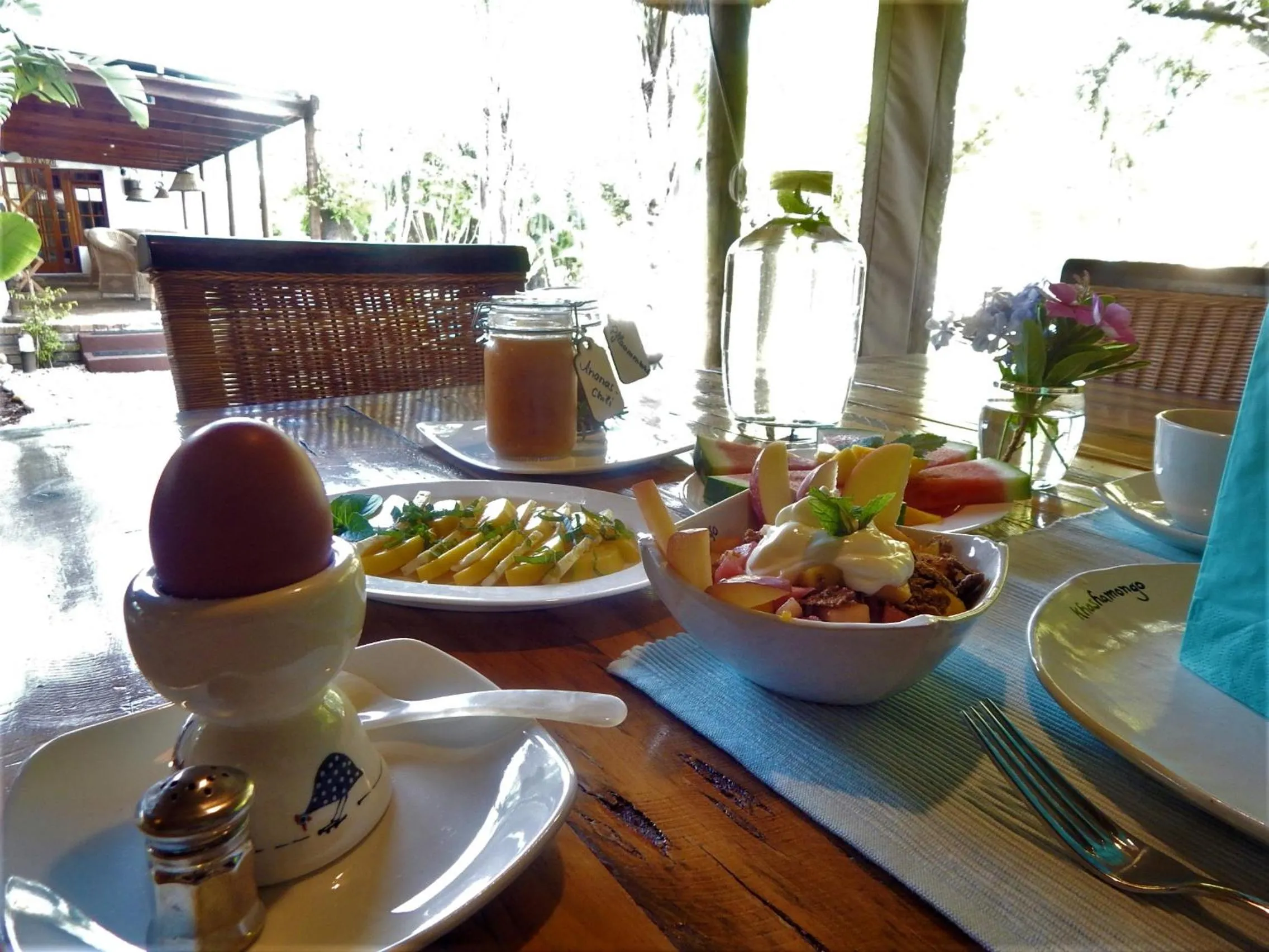 Food and drinks in Khashamongo B & B