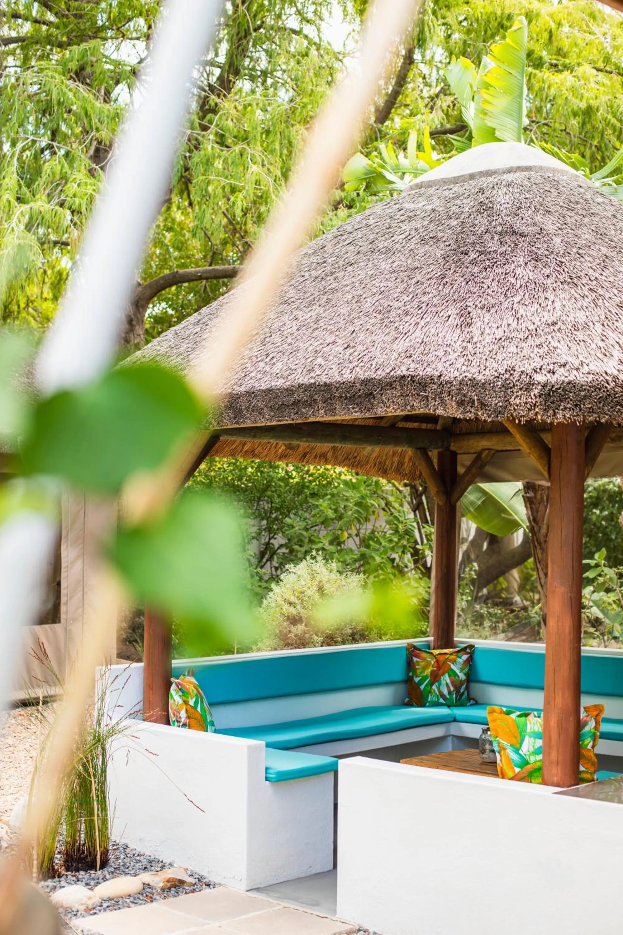 Restaurant/places to eat in Khashamongo B & B