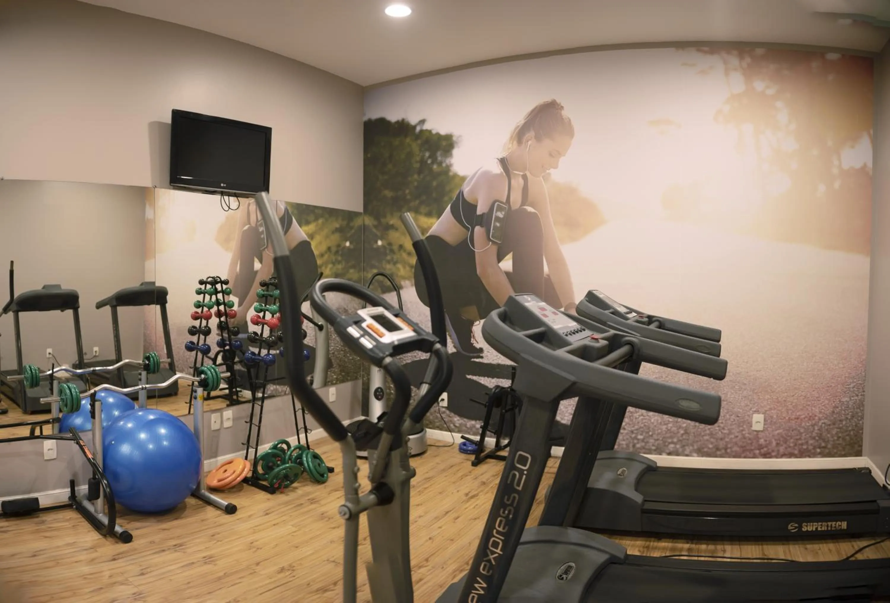 Fitness centre/facilities in Açores Premium- 5 Minutos do Moinhos de Vento