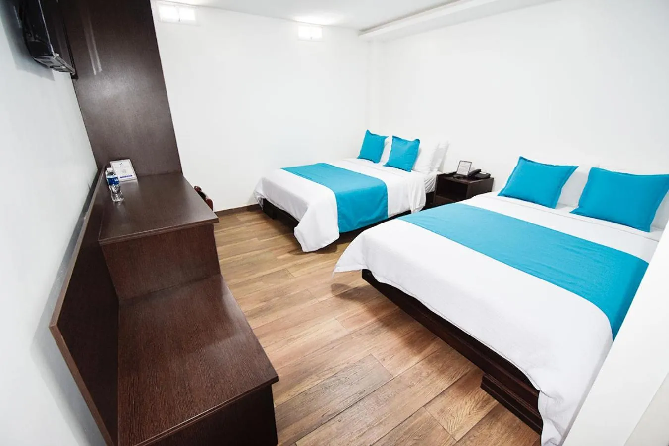 Bedroom, Bed in Hotel Plaza Victoria