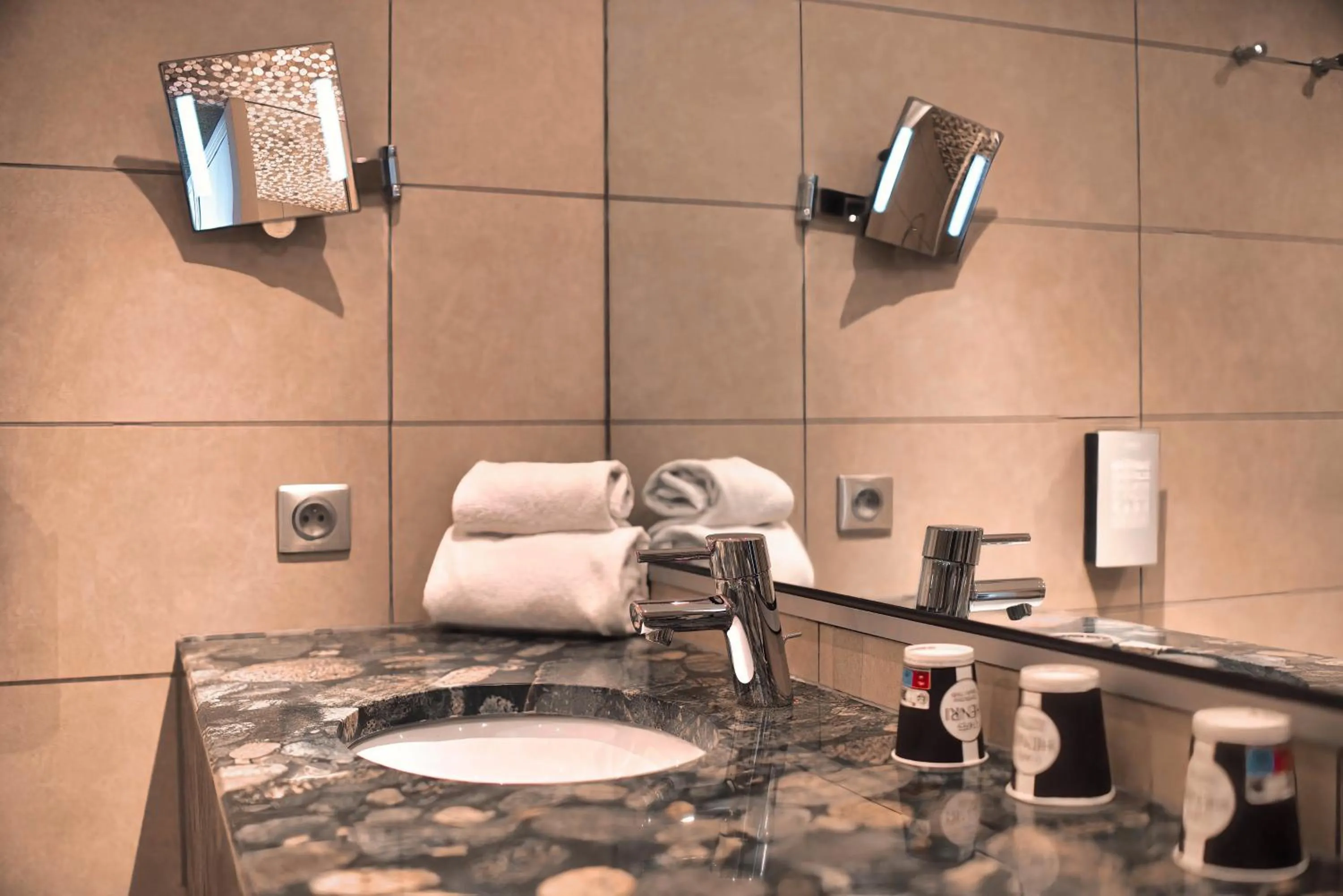 Kyriad Prestige Mulhouse - Basel