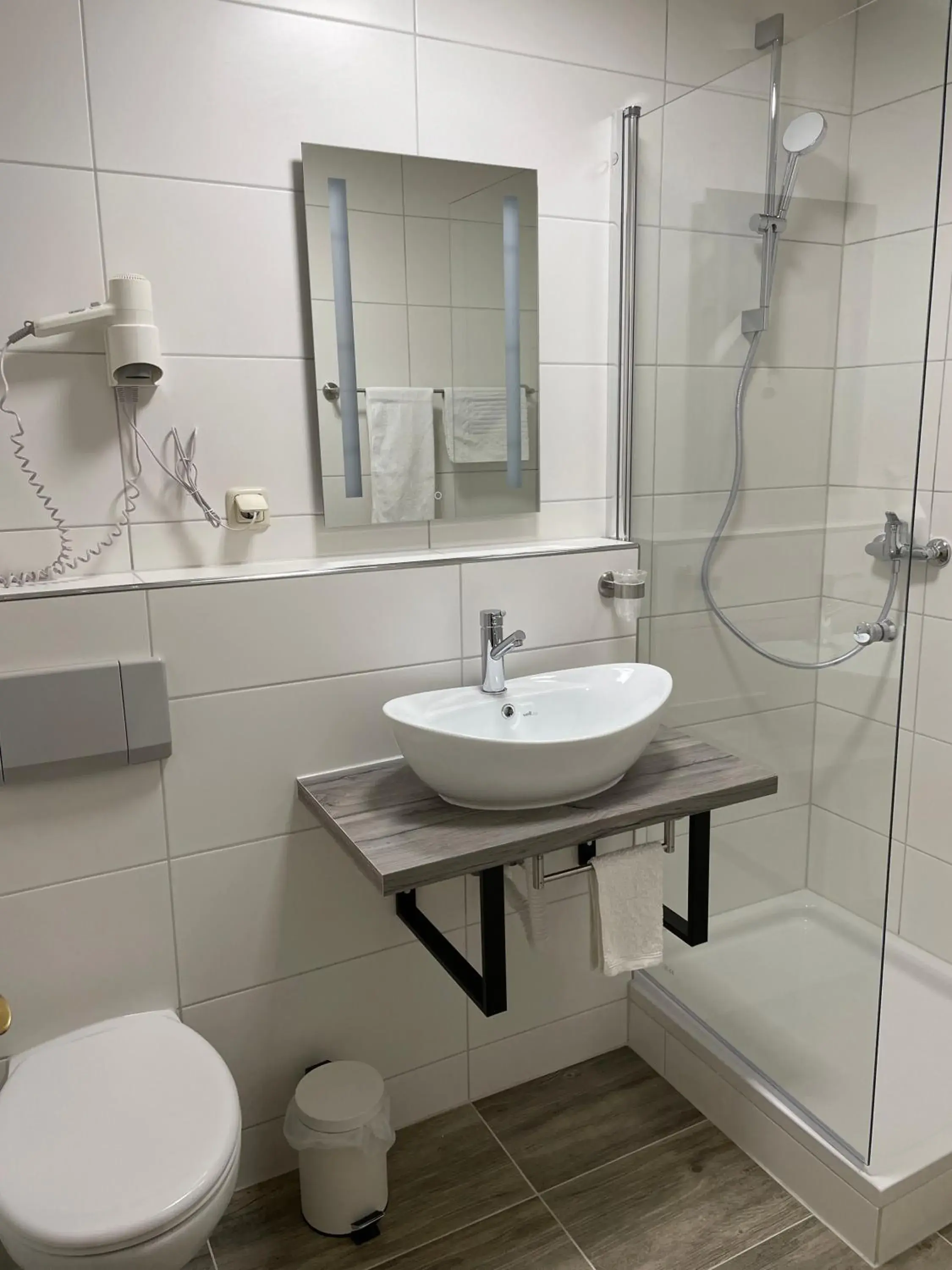 Single Room in Hotel Restaurant Germania Single Room in Hotel Restaurant Germania