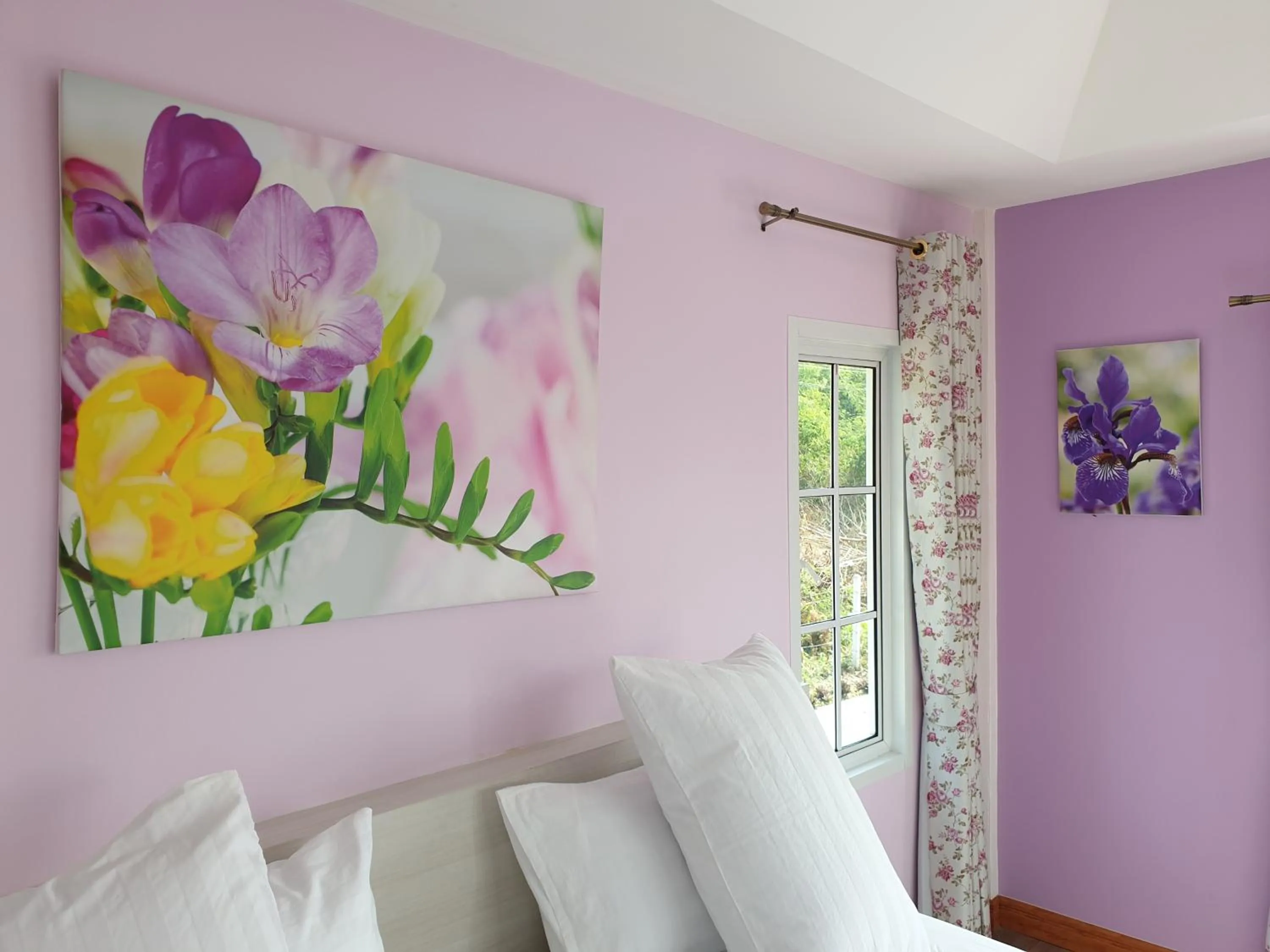 Bed in Bunny Hill Resort