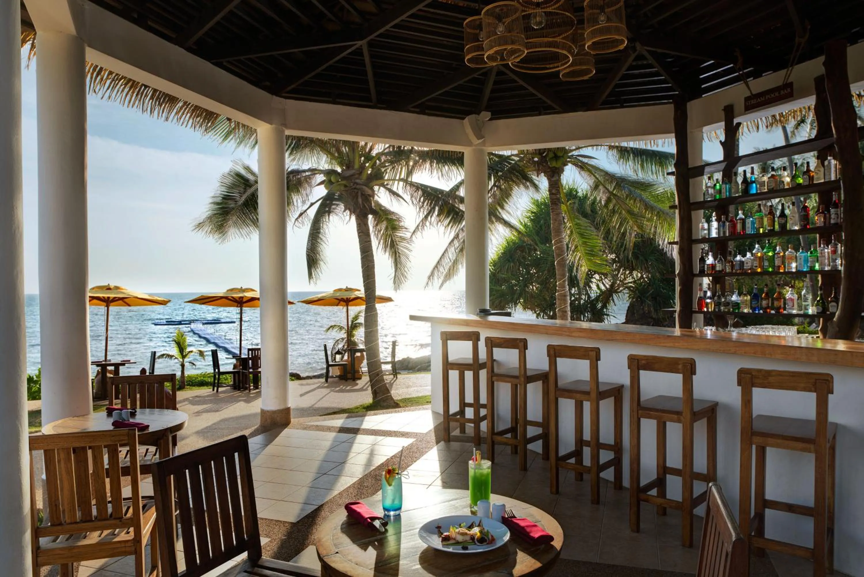 Restaurant/places to eat in Rawi Warin Resort And Spa - SHA Extra Plus