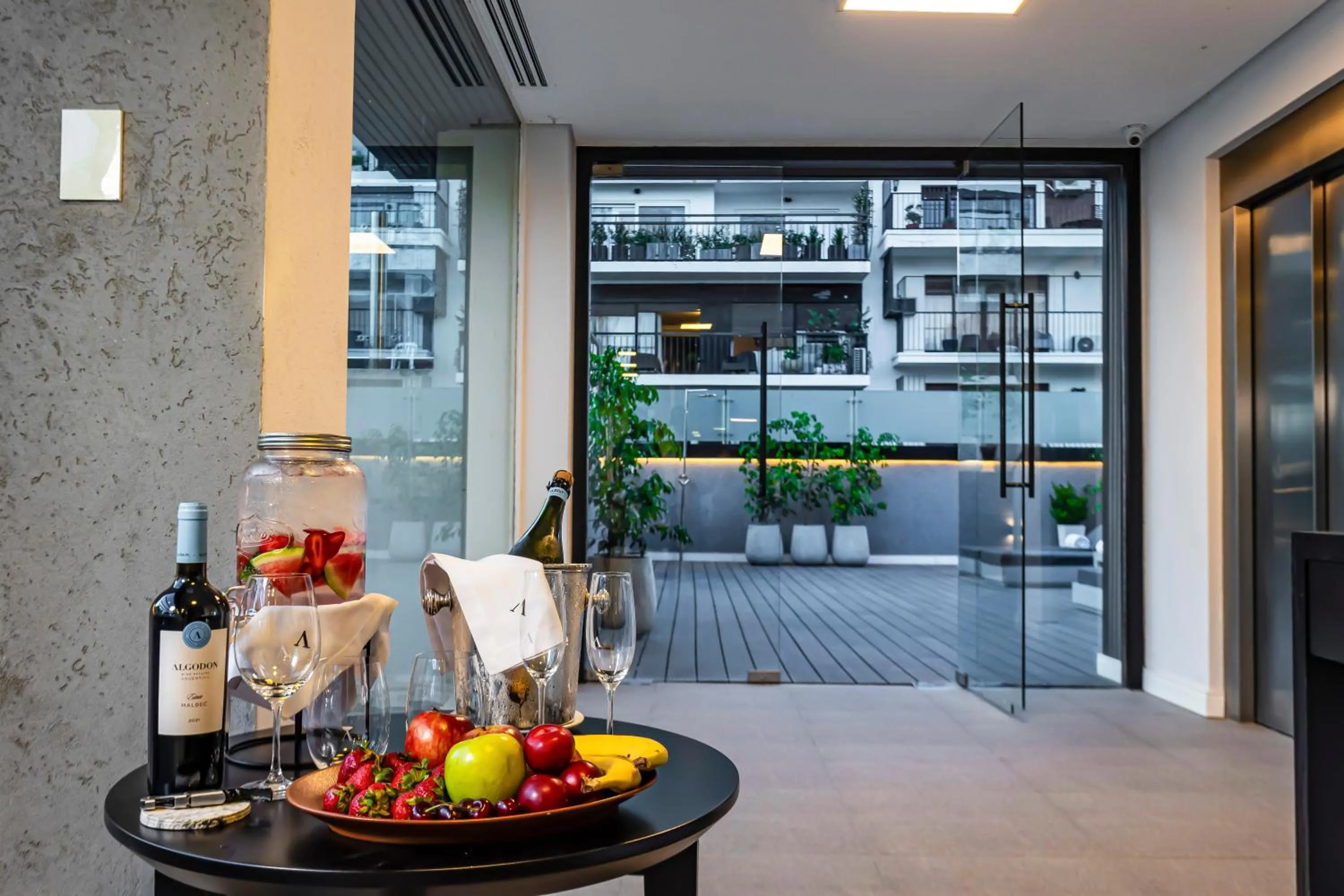 Balcony/Terrace in Algodon Mansion