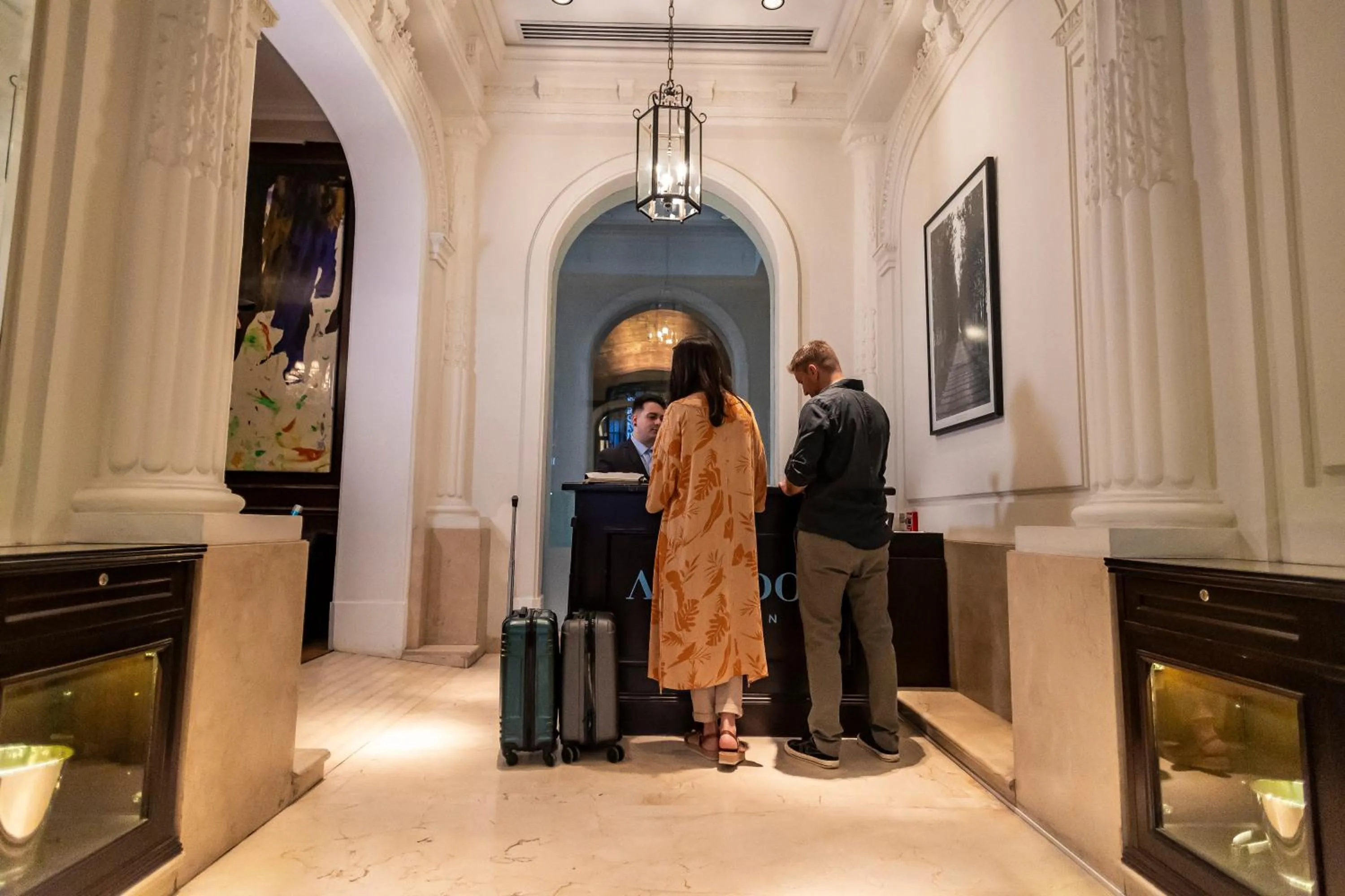 Lobby or reception in Algodon Mansion