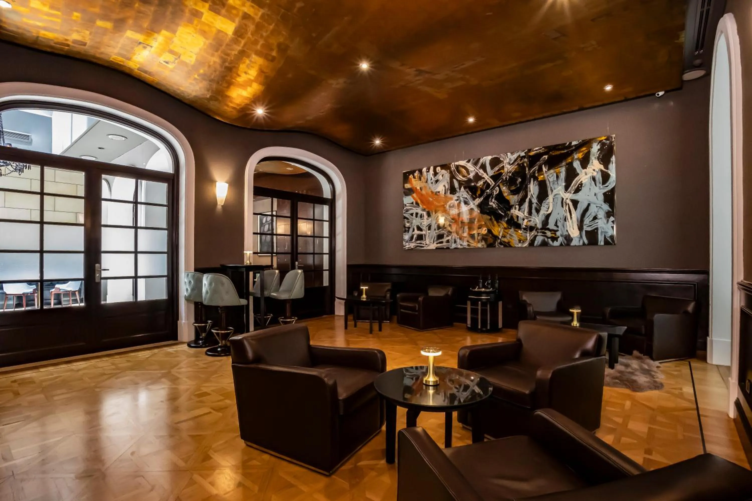 Living room in Algodon Mansion